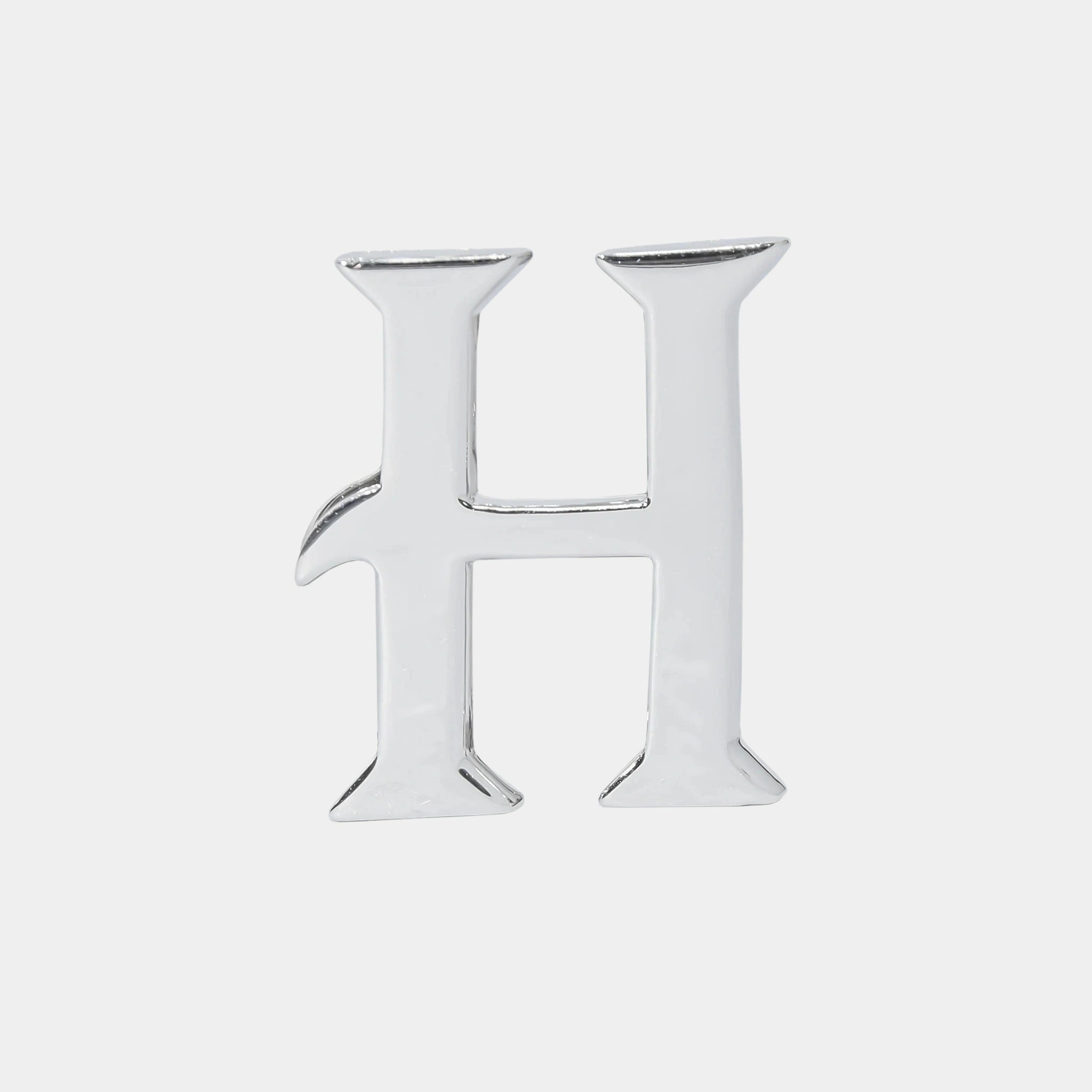 Ashna Mehta Alphabet Bag Bijoux Plain 18K White Gold, Letter H