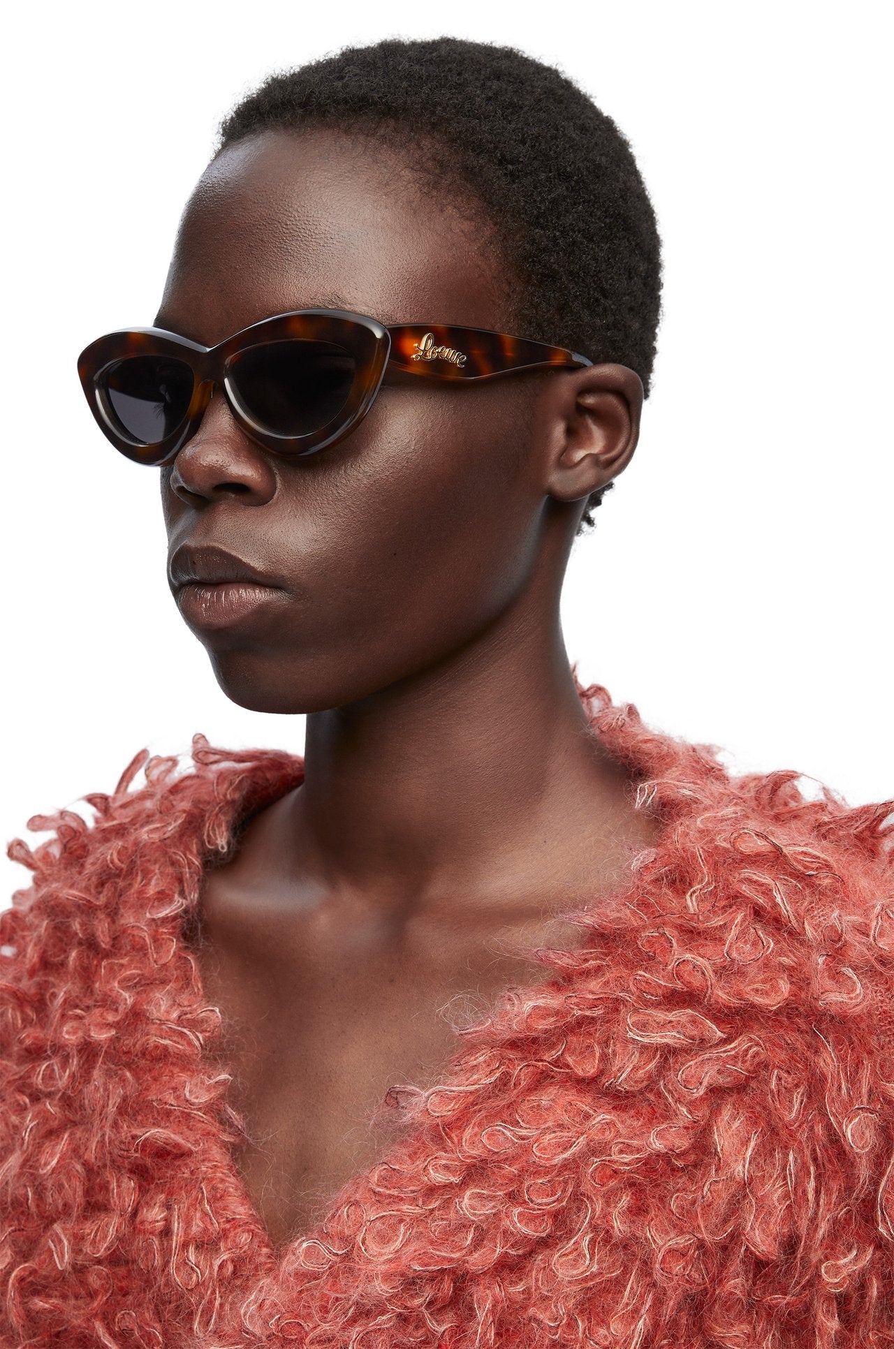 نظارات شمسية من نوع Cateye مصنوعة من مادة الأسيتات