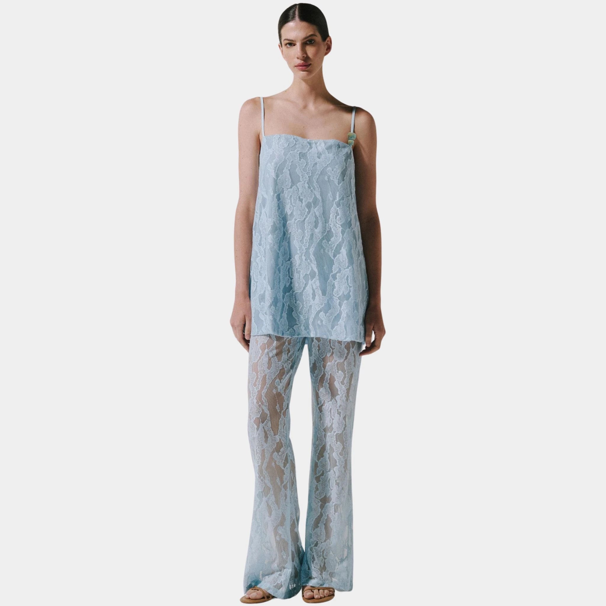 Boabab Porto Pants baby Blue Model, Front