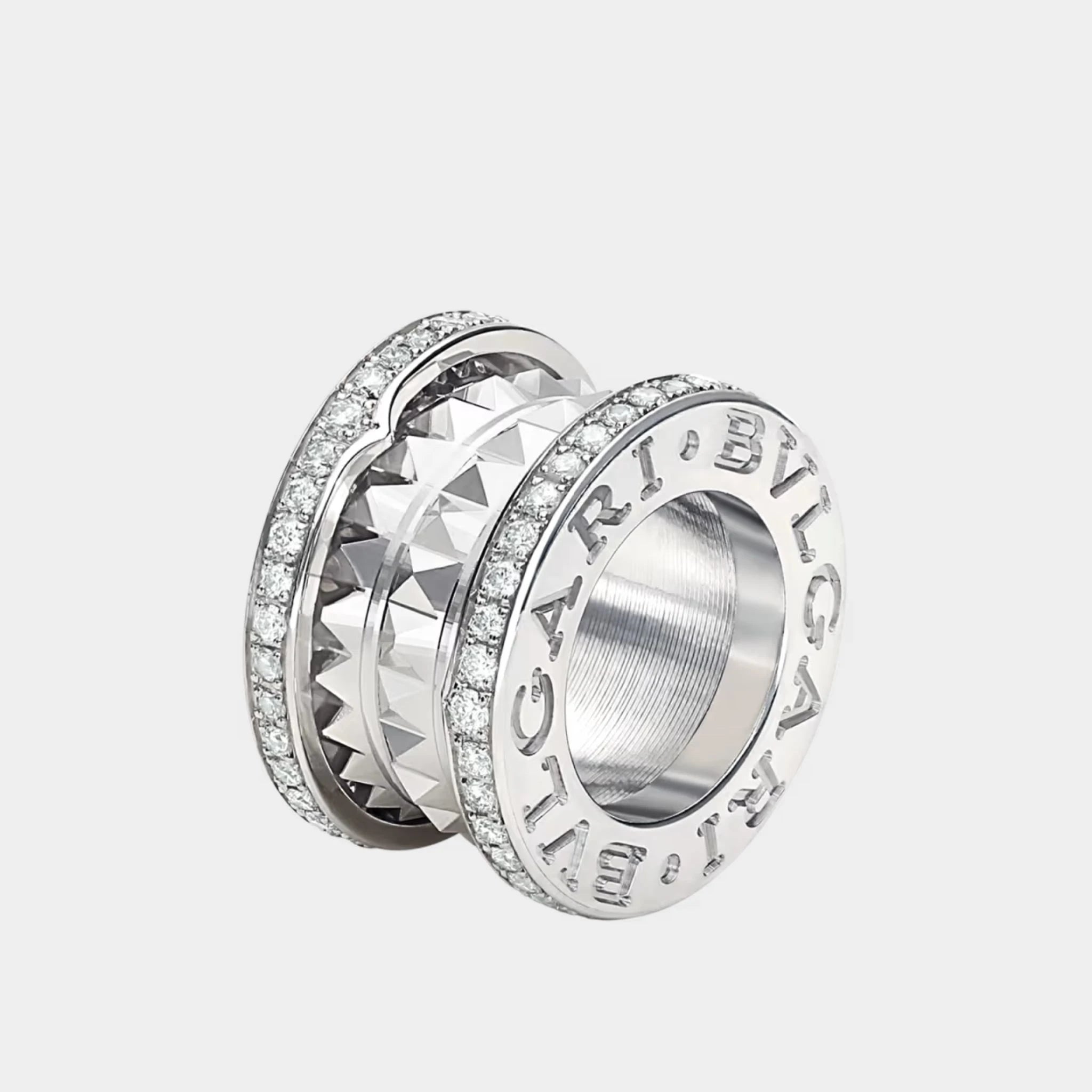 Bvlgari B.zero1 Rock Chain necklace/ round pendant - pavé diamonds, Front