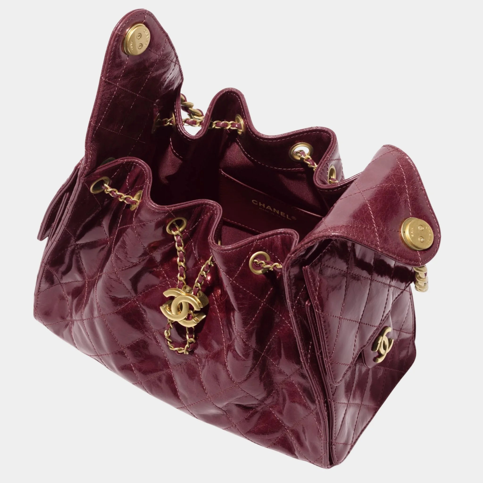 Chanel 25 Small Handbag Calfskin & Gold Tone Metal, shint grained calskin, burgundy , Top
