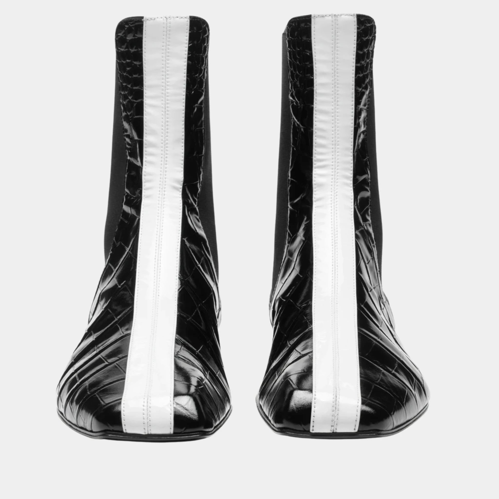 Chanel Ankle boots Crocodile-embossed calfskin & patent calfskin Black & white