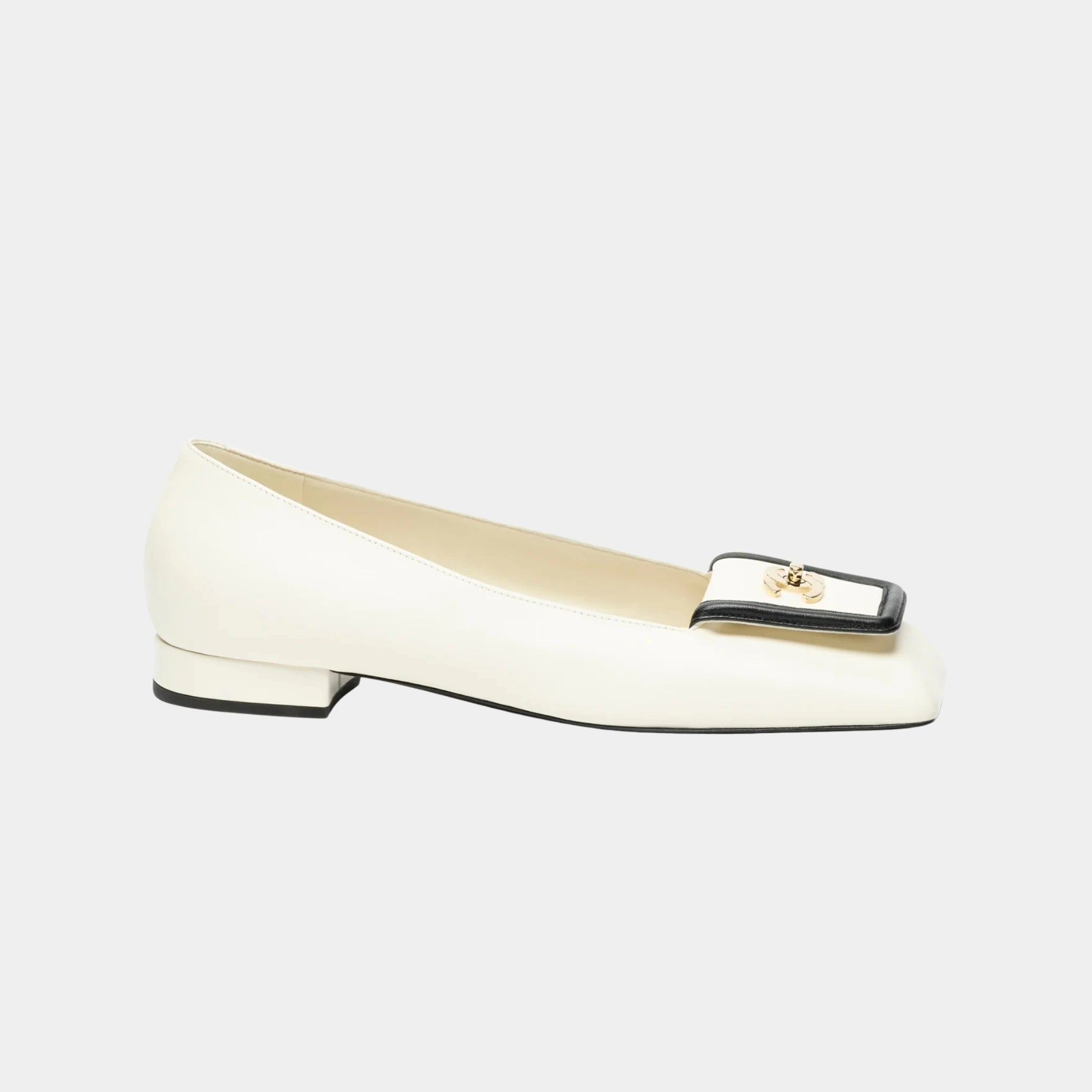 Chanel Ballet Flats in Lambskin Ivory & Black, Side