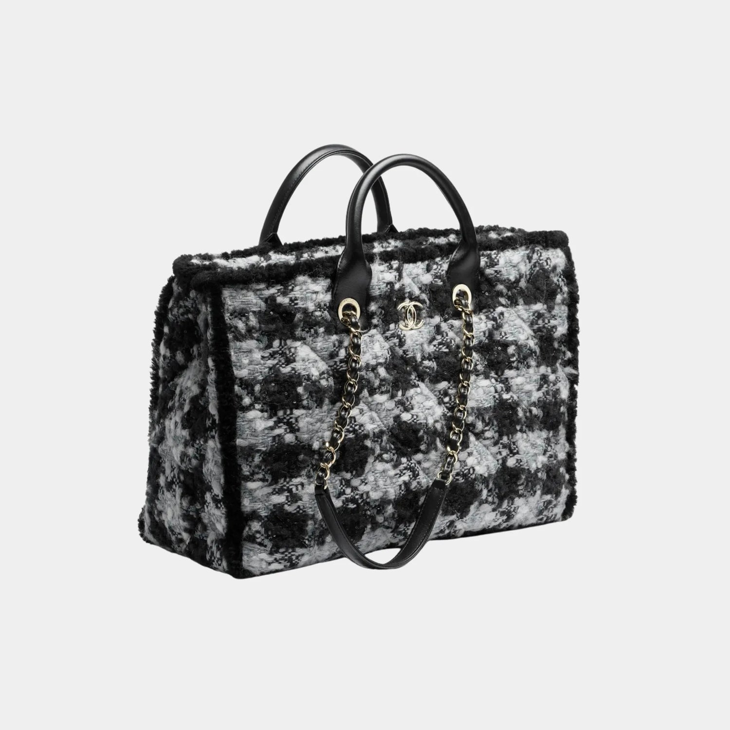 Chanel Basket in Tweed Sheepskin and Gold-Tone Metal, Front