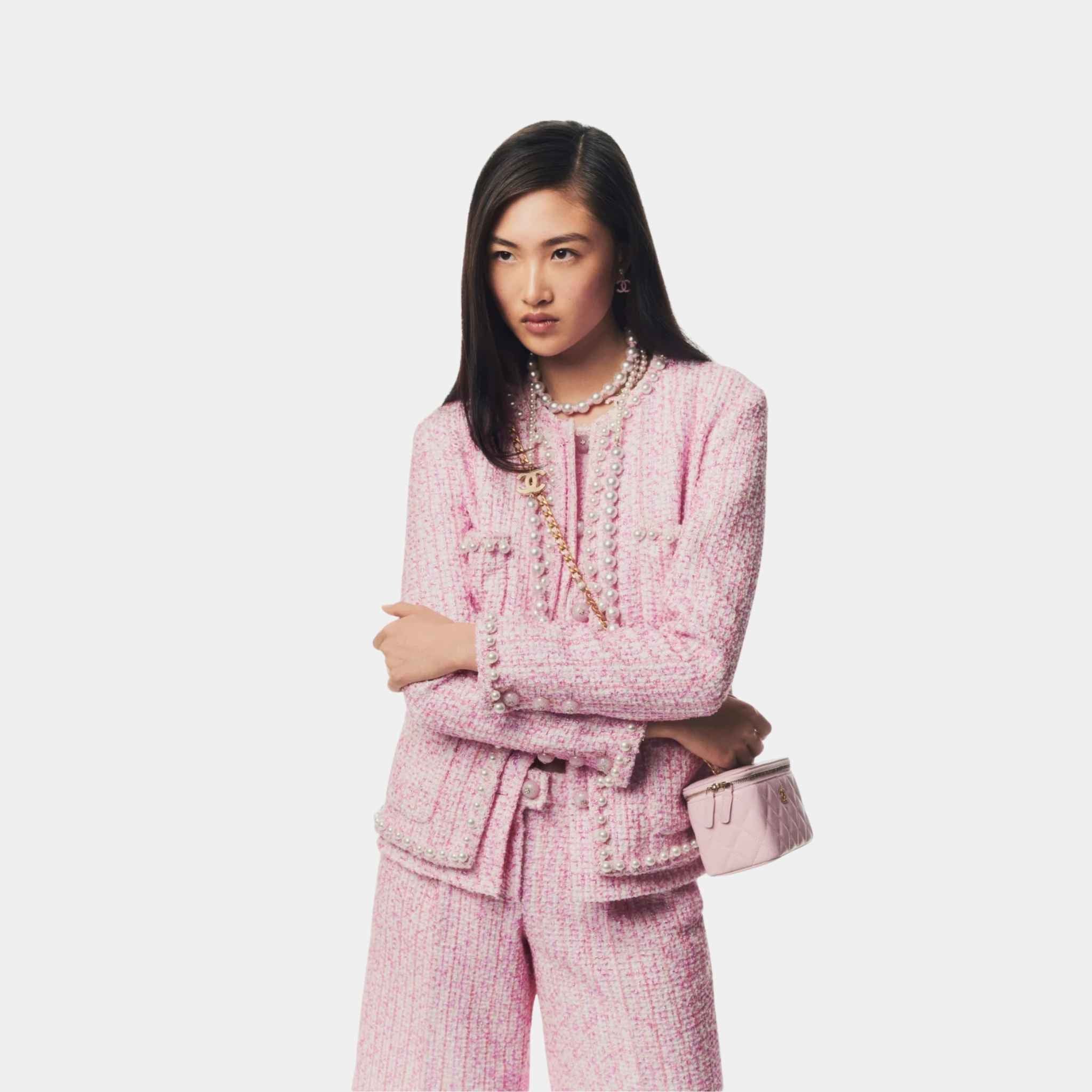 Chanel Bermuda Shorts Iridescent Cotton & Wool Tweed Pink & Ecru, Model, Half