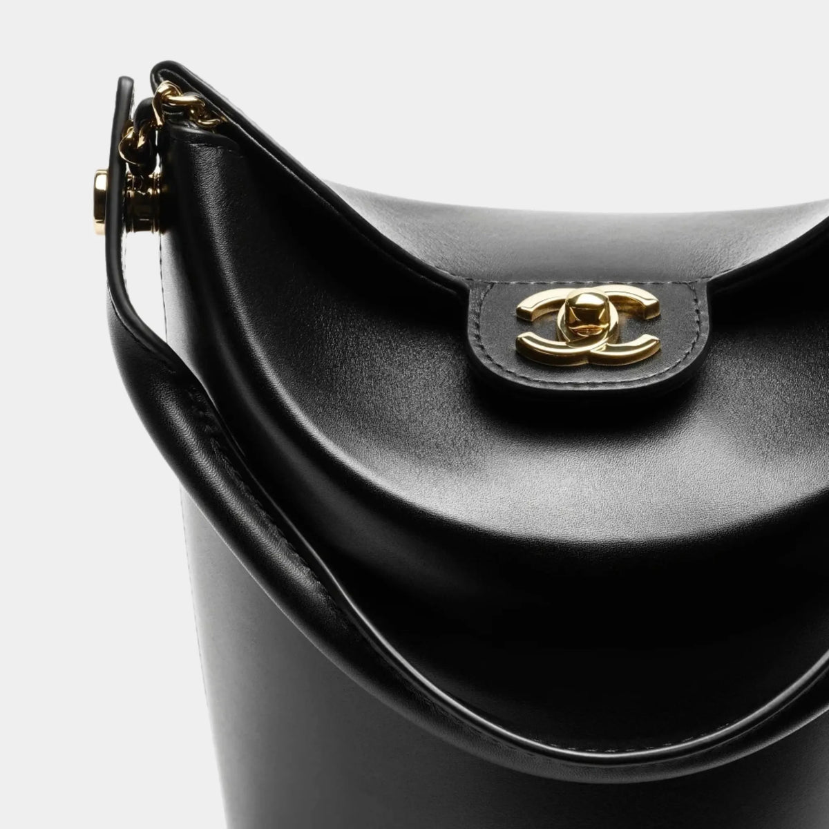 Chanel Bucket Bag Shiny Calfskin & Gold-Tone Metal Black
