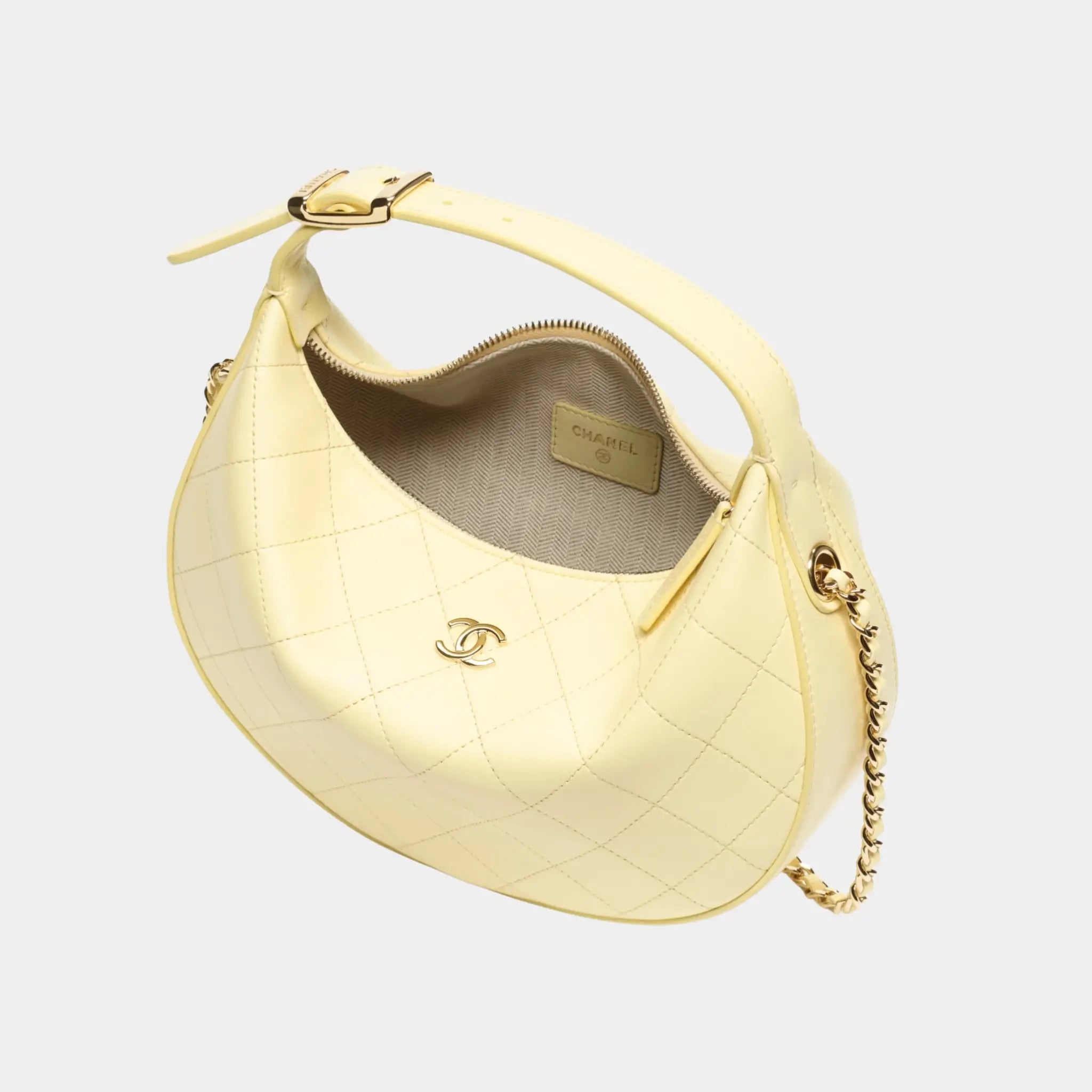 Chanel Clutch with Chain in Lambskin, Light Yellow, Top