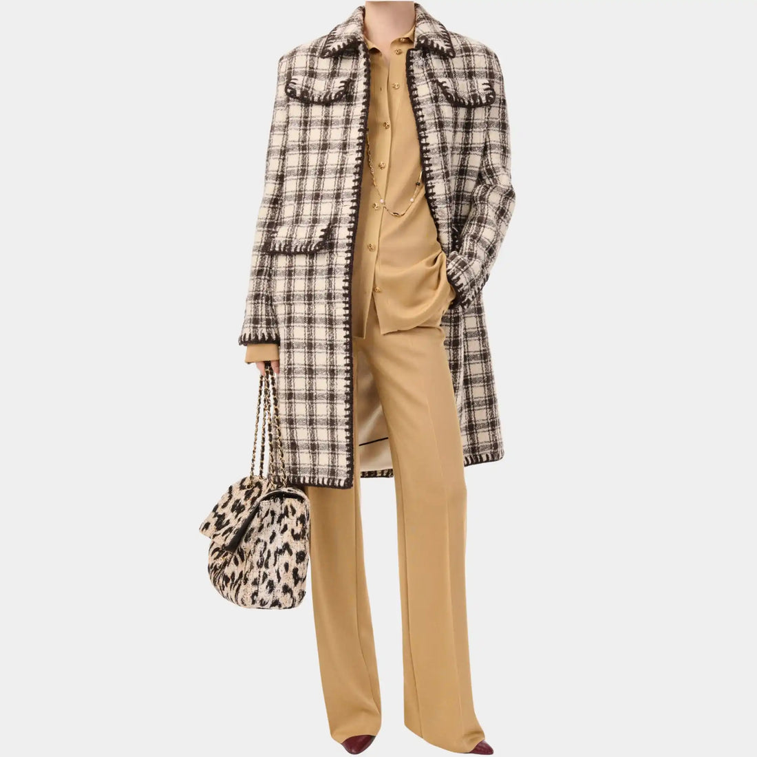 Chanel Coat Wool in Ivoire & Umber, Front