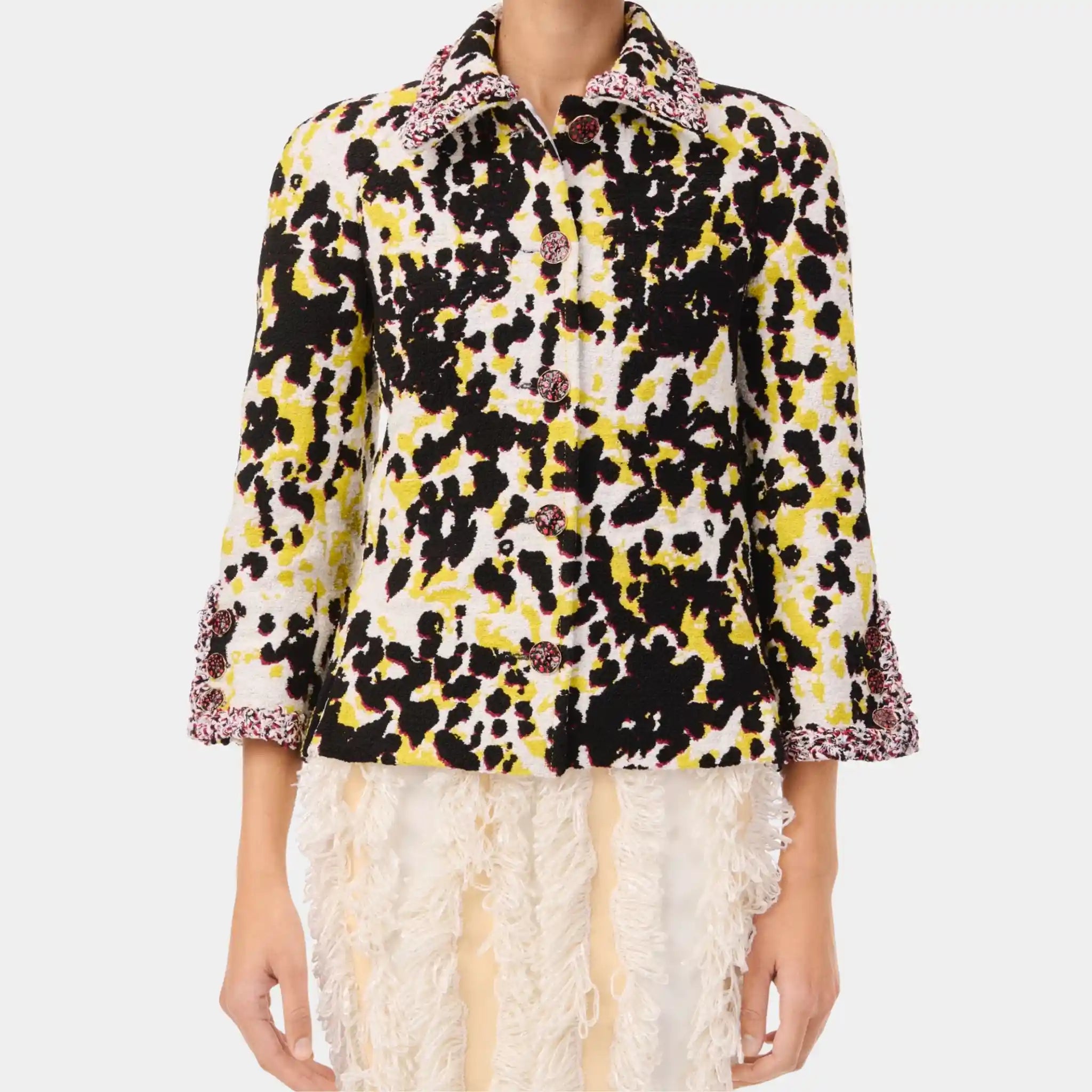 Chanel Jacket Tweed in Black Yellow & White, Front