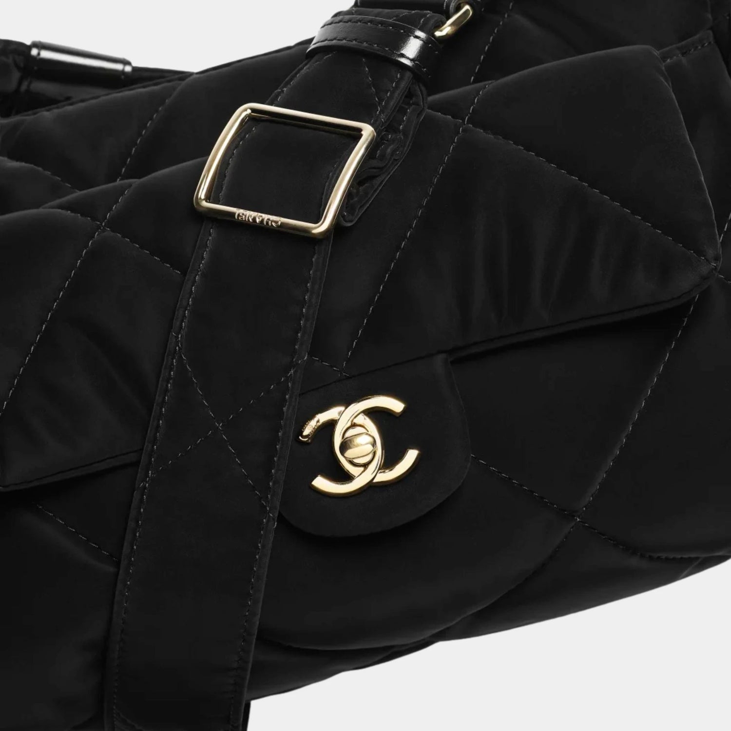 Large Bowling Bag Black Velvet Effect Nylon & Gold Metal , Closeup