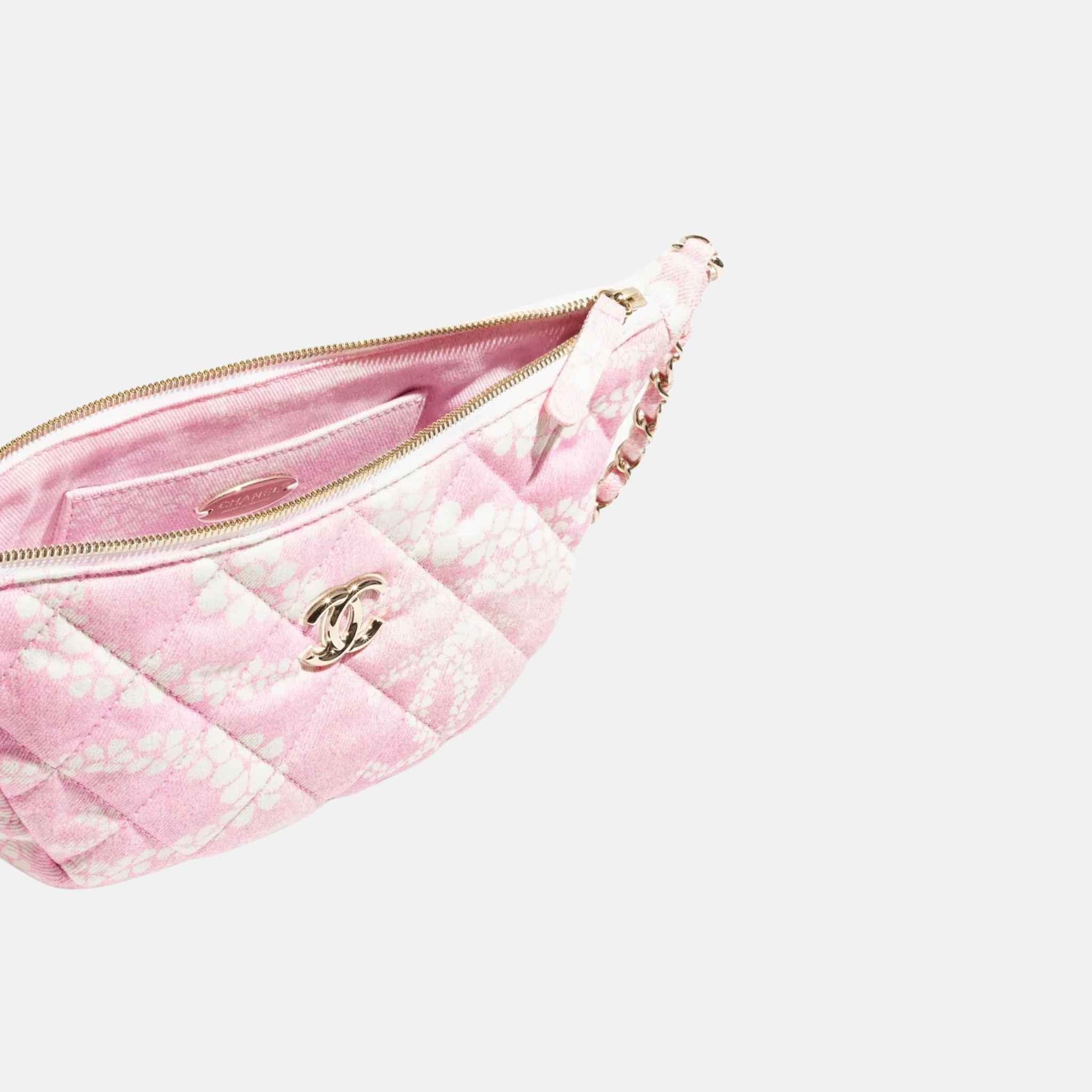 Chanel Large Hobo Bag From Coco Beach 2025 Collection, Inside