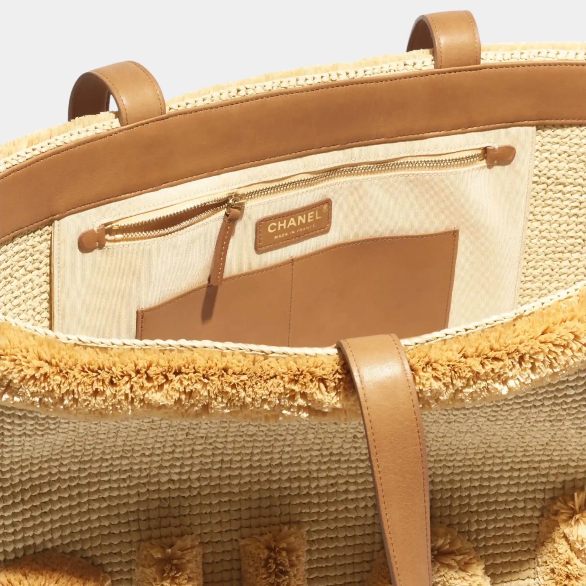 Chanel Maxi Tote Bag Braided Raffia & Gold-Tone Metal Beige, Top