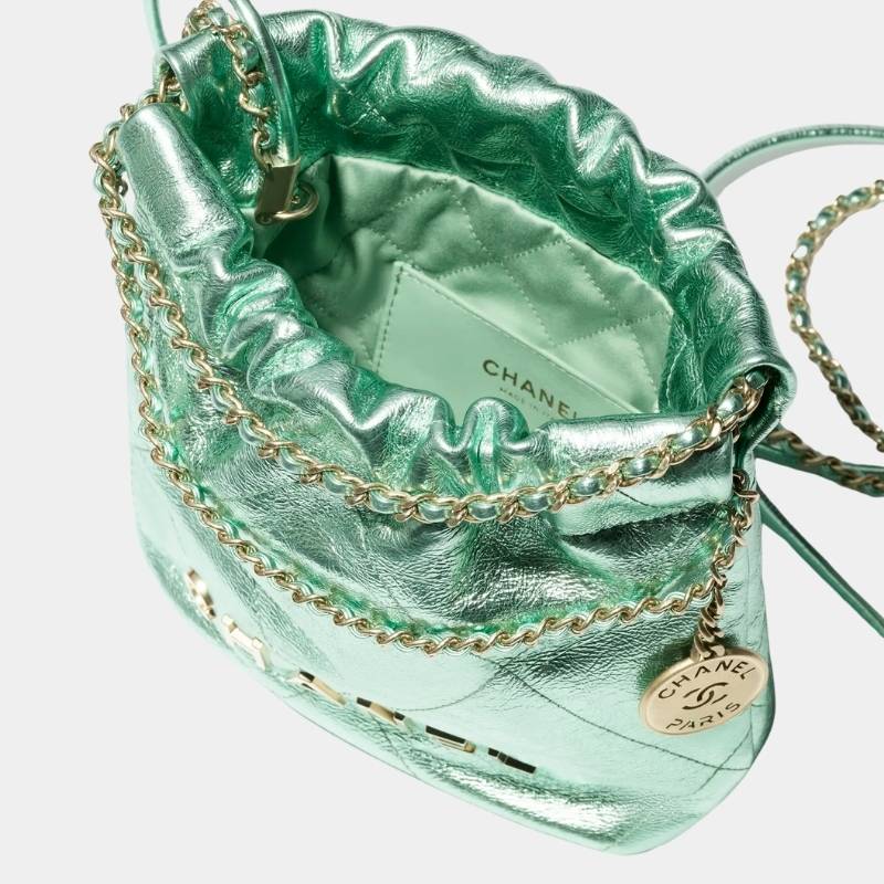 Chanel 22 Mini Handbag, Cruise 2024/25, Green, Interior View