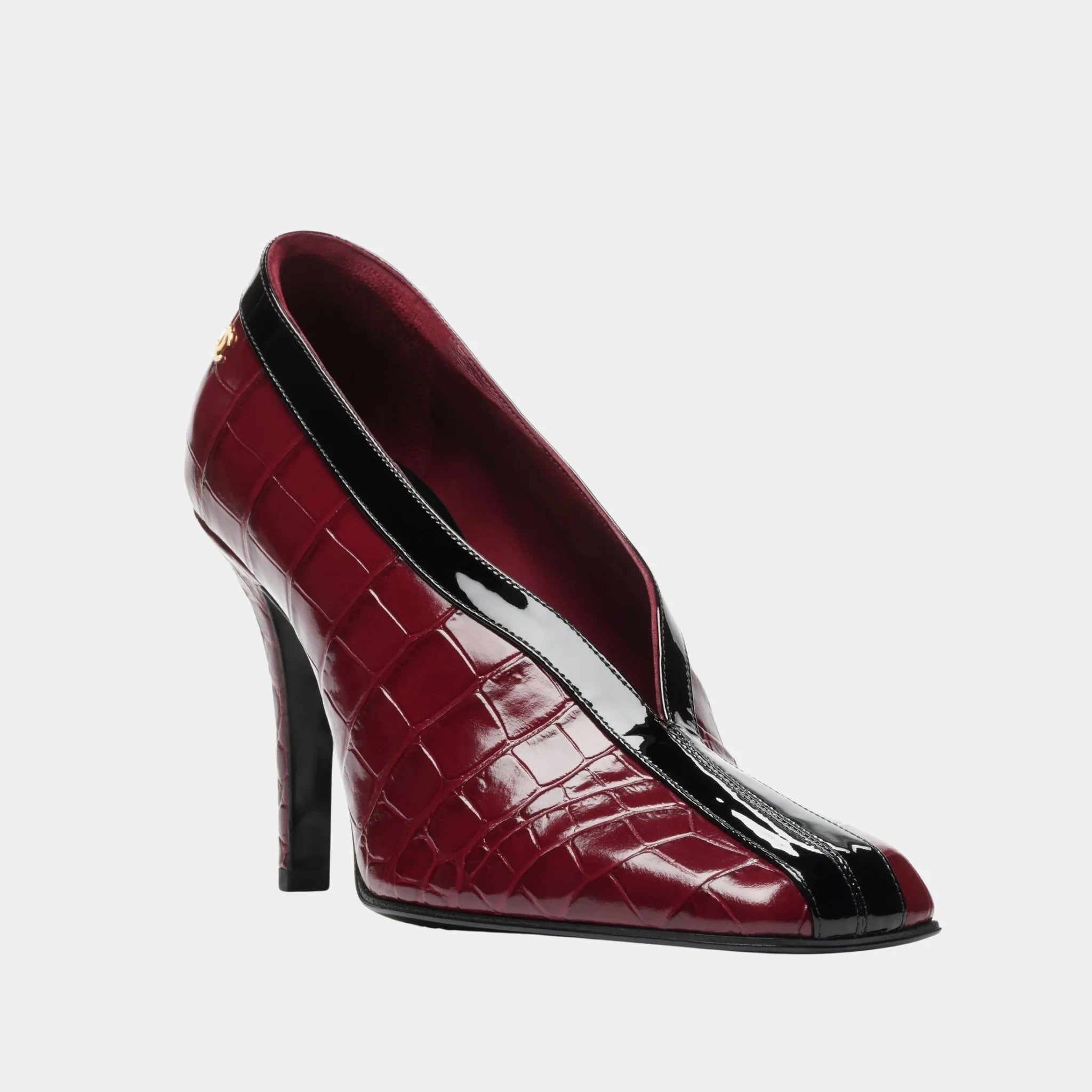 Chanel Pumps in Crocodile Embossed Calfskin & Patent Calfskin, Burgundy, Black, Front