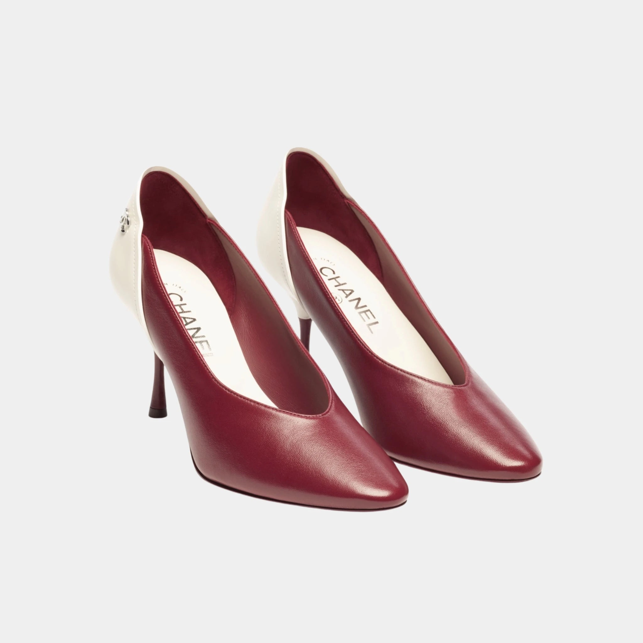 Chanel Pumps in Lambskin & Calfskin, Burgundy White, Front