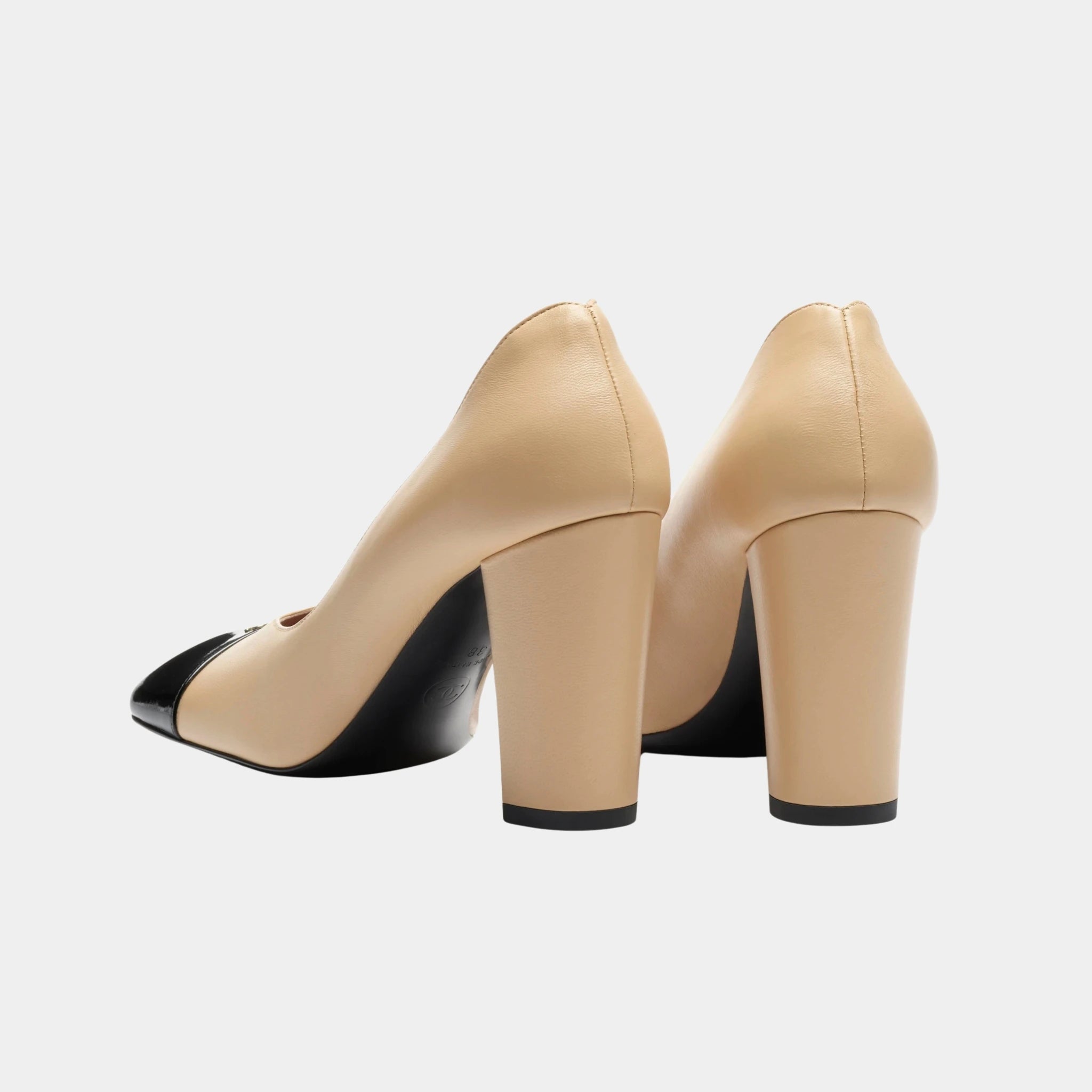 Chanel Pumps in Lambskin & Patent Calfskin, Beige, Black, Back