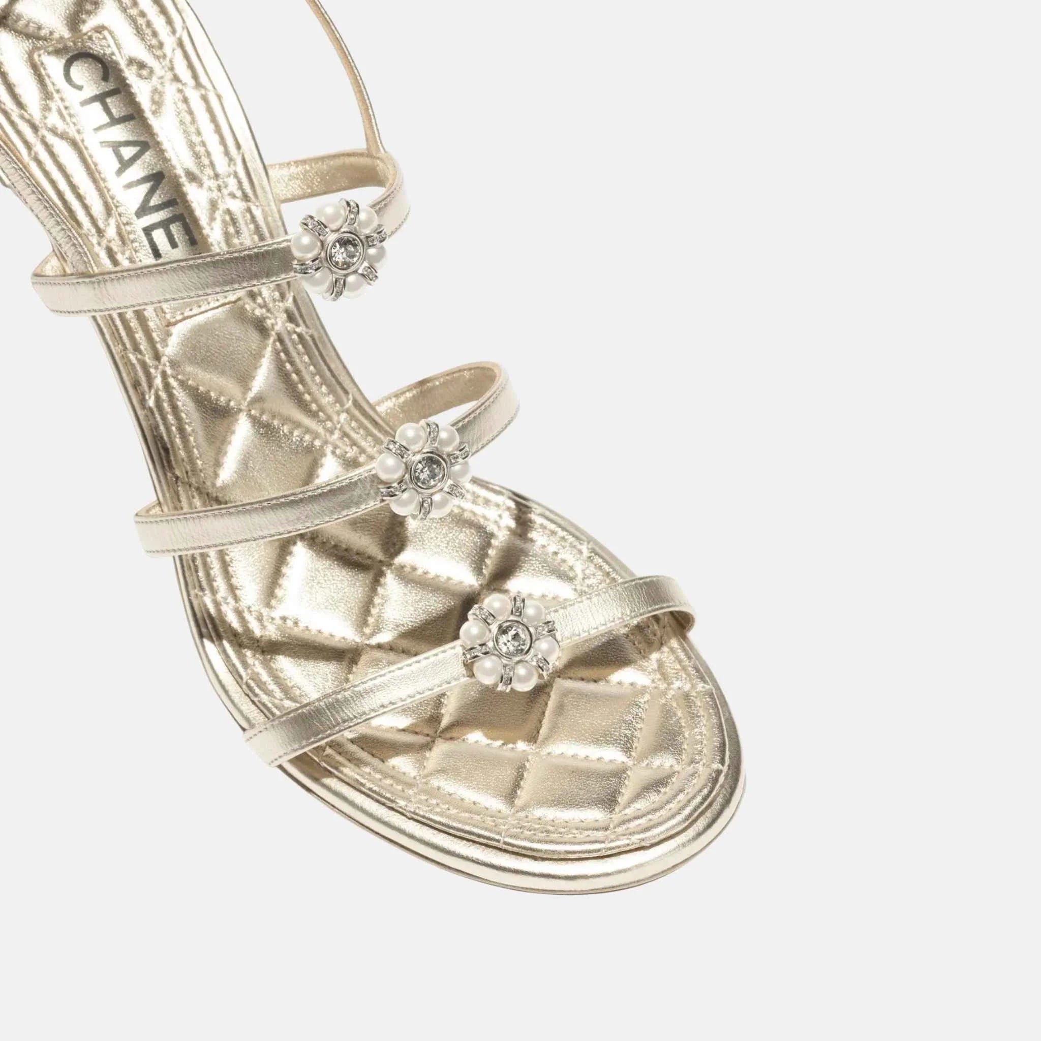 Sandals in Laminated Lambskin