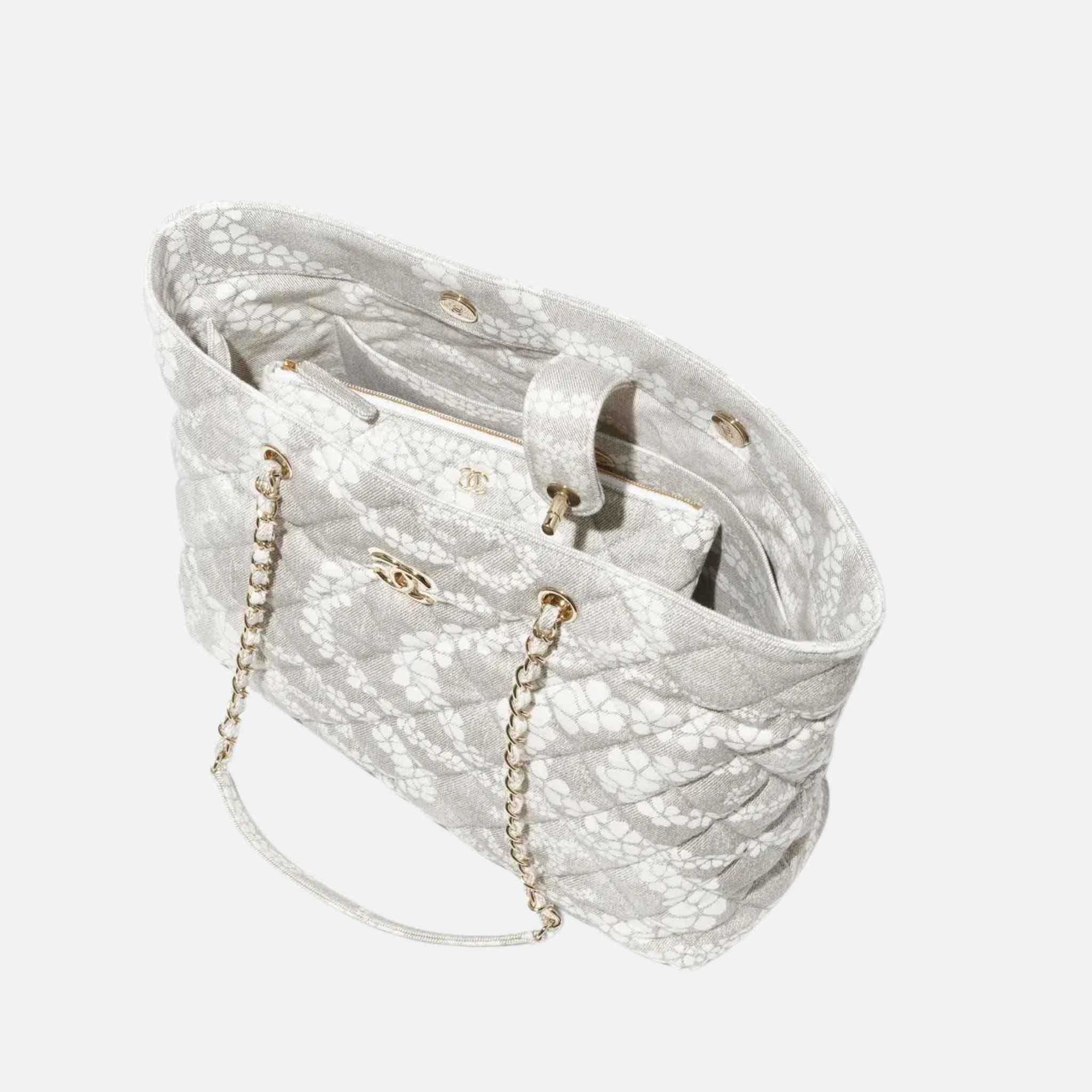 Chanel Shopping Bag In Printed Denim From Coco Beach Collection, Grey, Inside