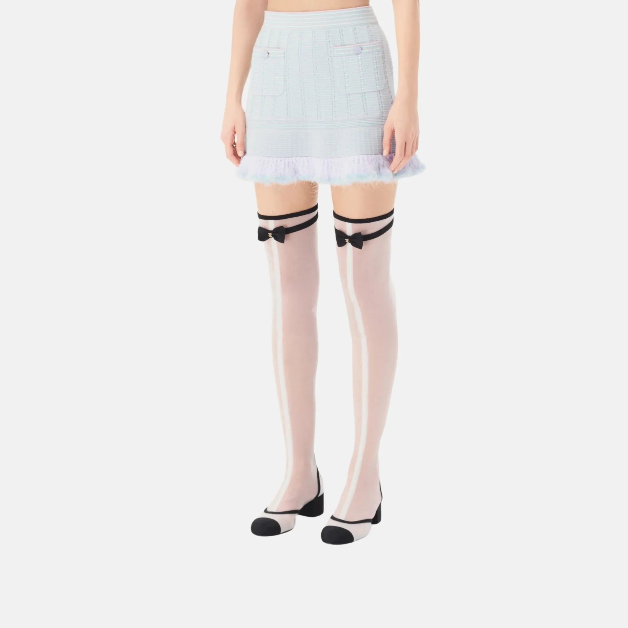 Chanel Skirt in Cashmere, Cotton and Feathers, Close