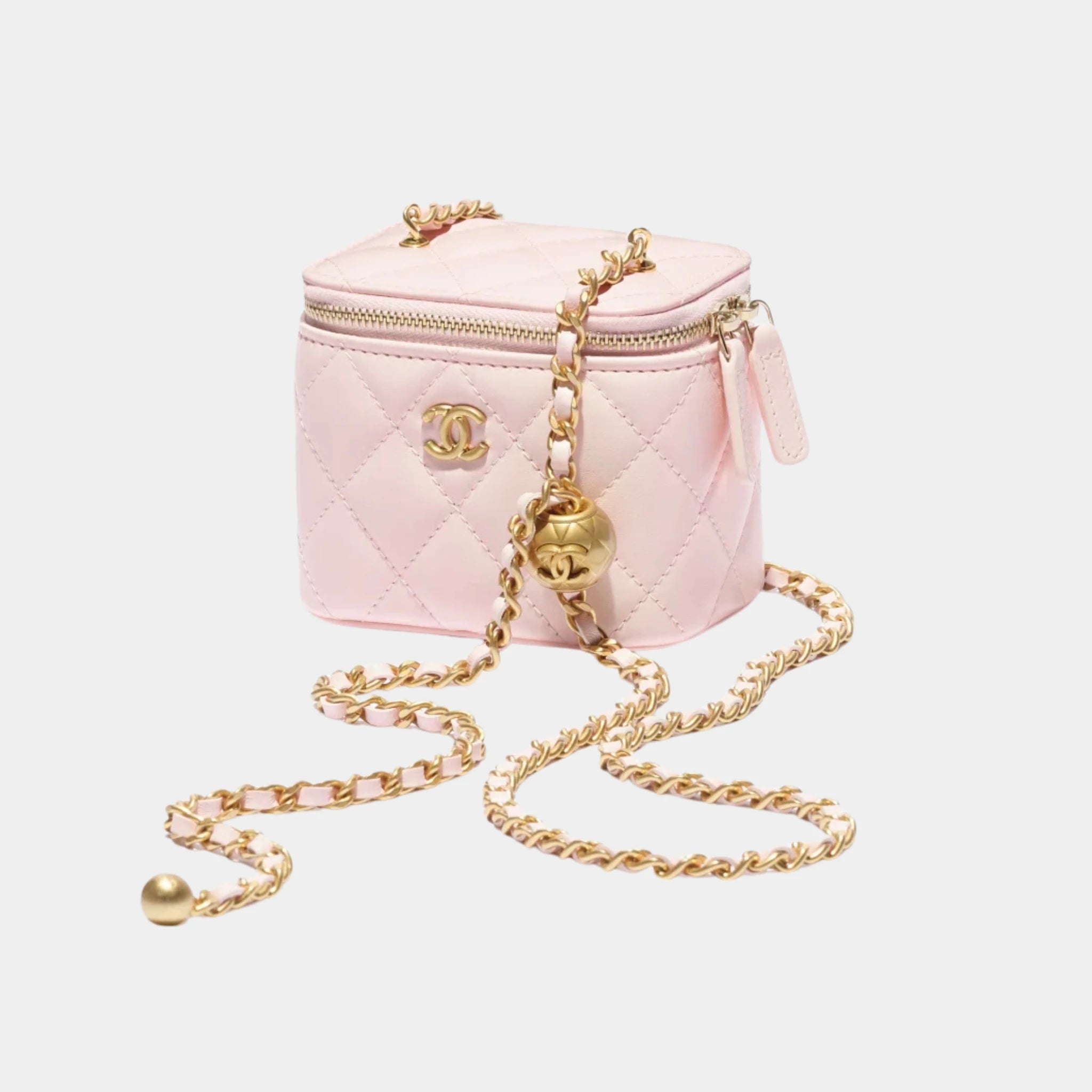 Chanel Small Vanity with Chain in Shiny Lambskin, Light Pink, Front