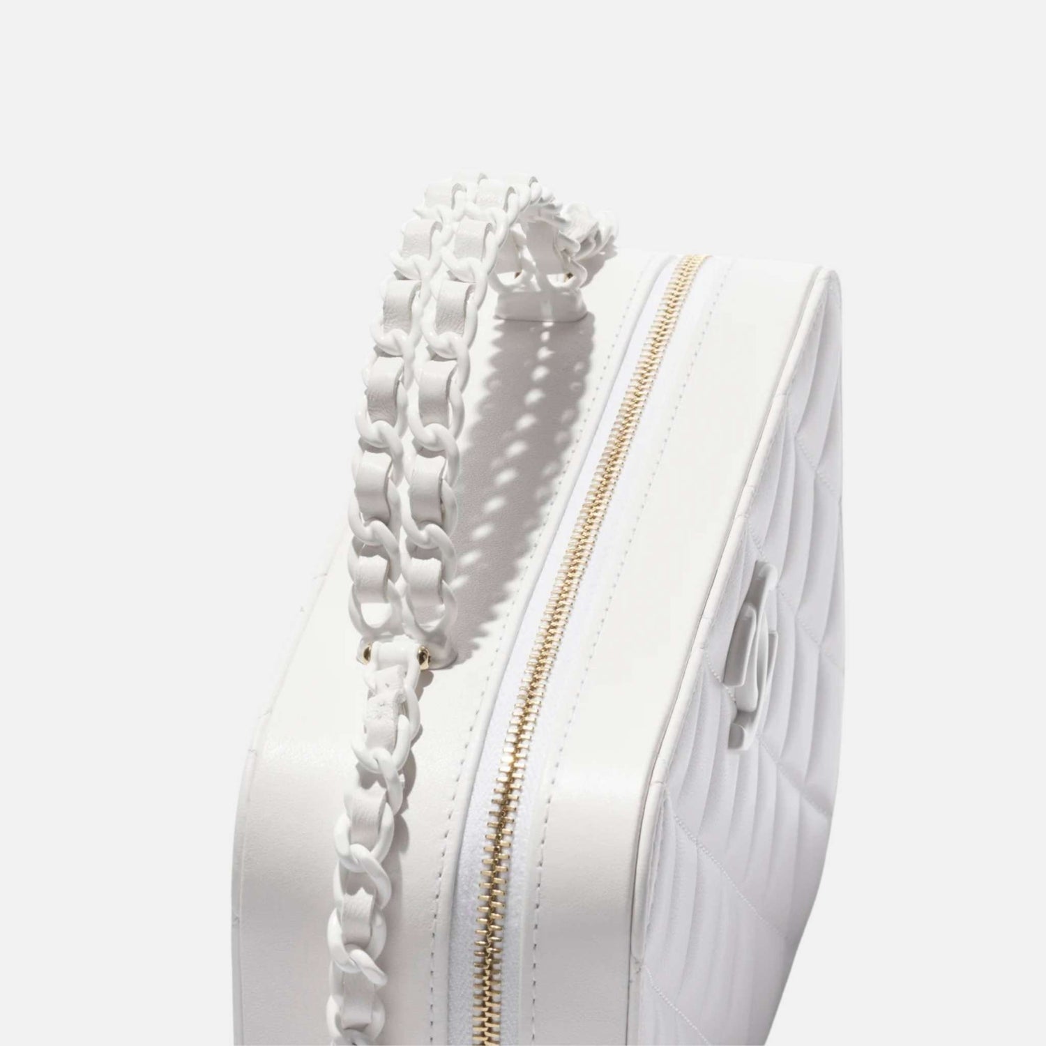 Chanel Vanity Case In Lambskin & Lacquered Metal, Close