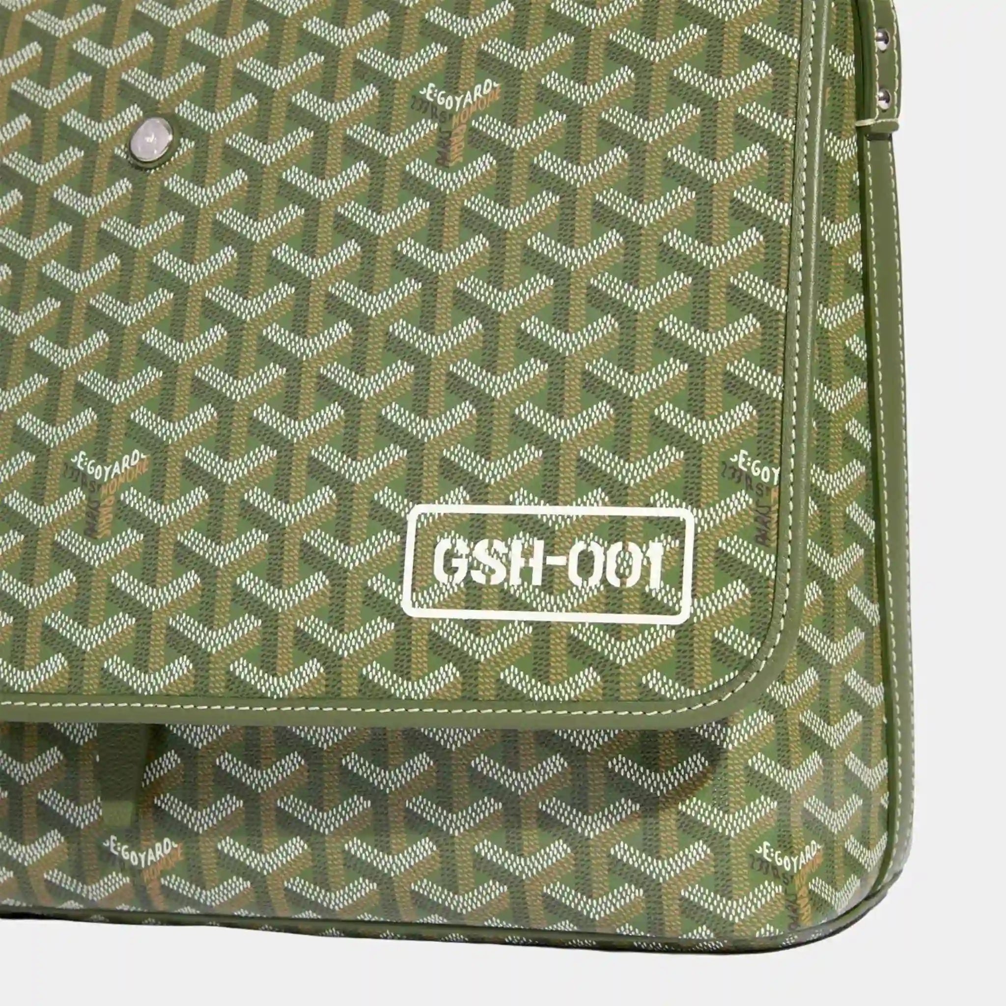 Goyard Capetien MM Messenger Bag Kaki, Closeup, Bottom