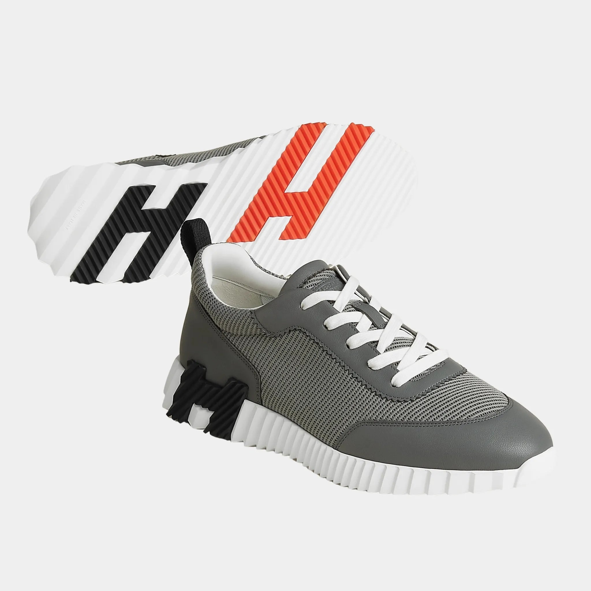 Hermes Bouncing Sneakers in Technical Mesh and Sporty Goatskin, Gris Osmium, Front