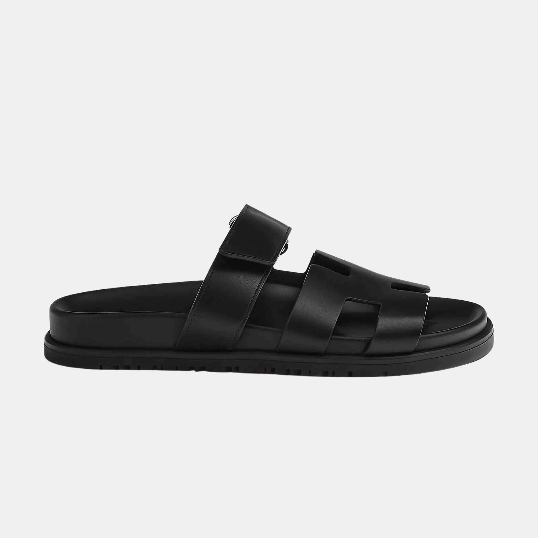 Hermes Chypre Sandal Calfskin Women, Black, Side