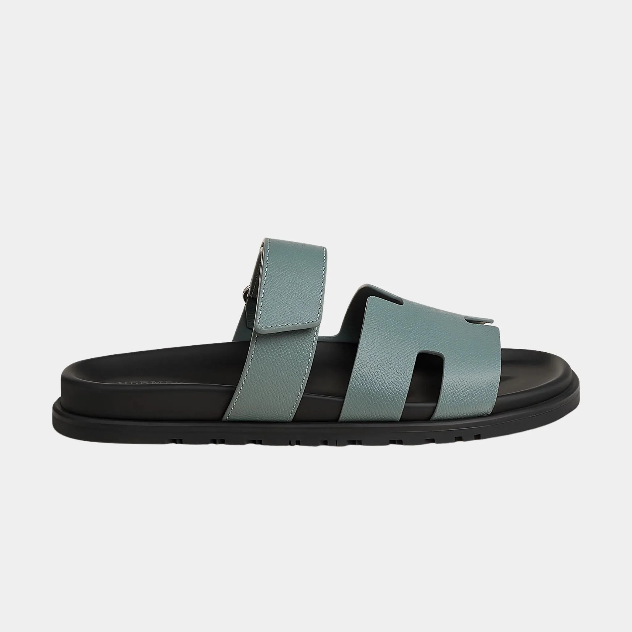 Hermes Chypre Sandal Epsom Men, Bleu Tonnerre, Side