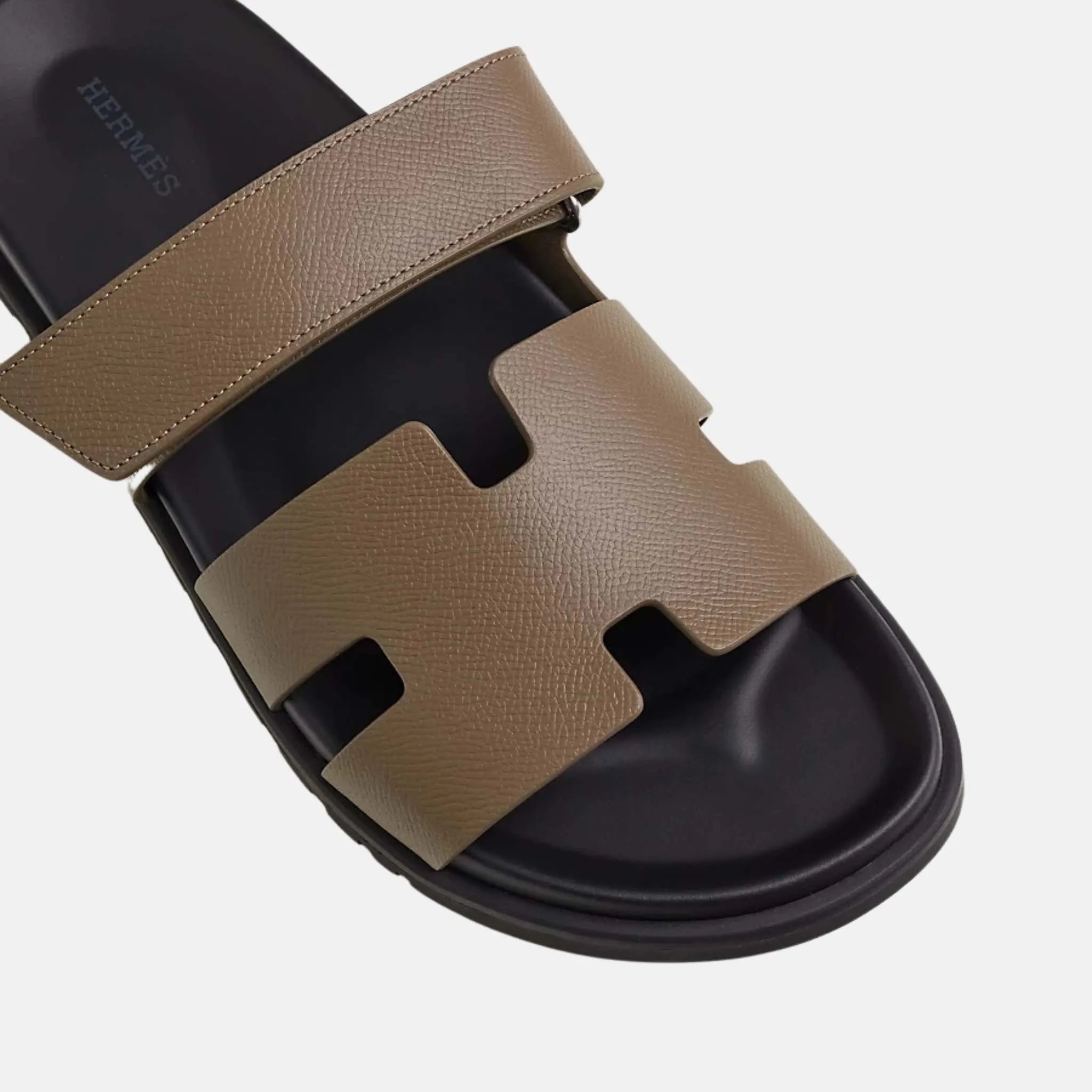 Hermes Chypre Sandal Epsom Men, Etoupe, Top