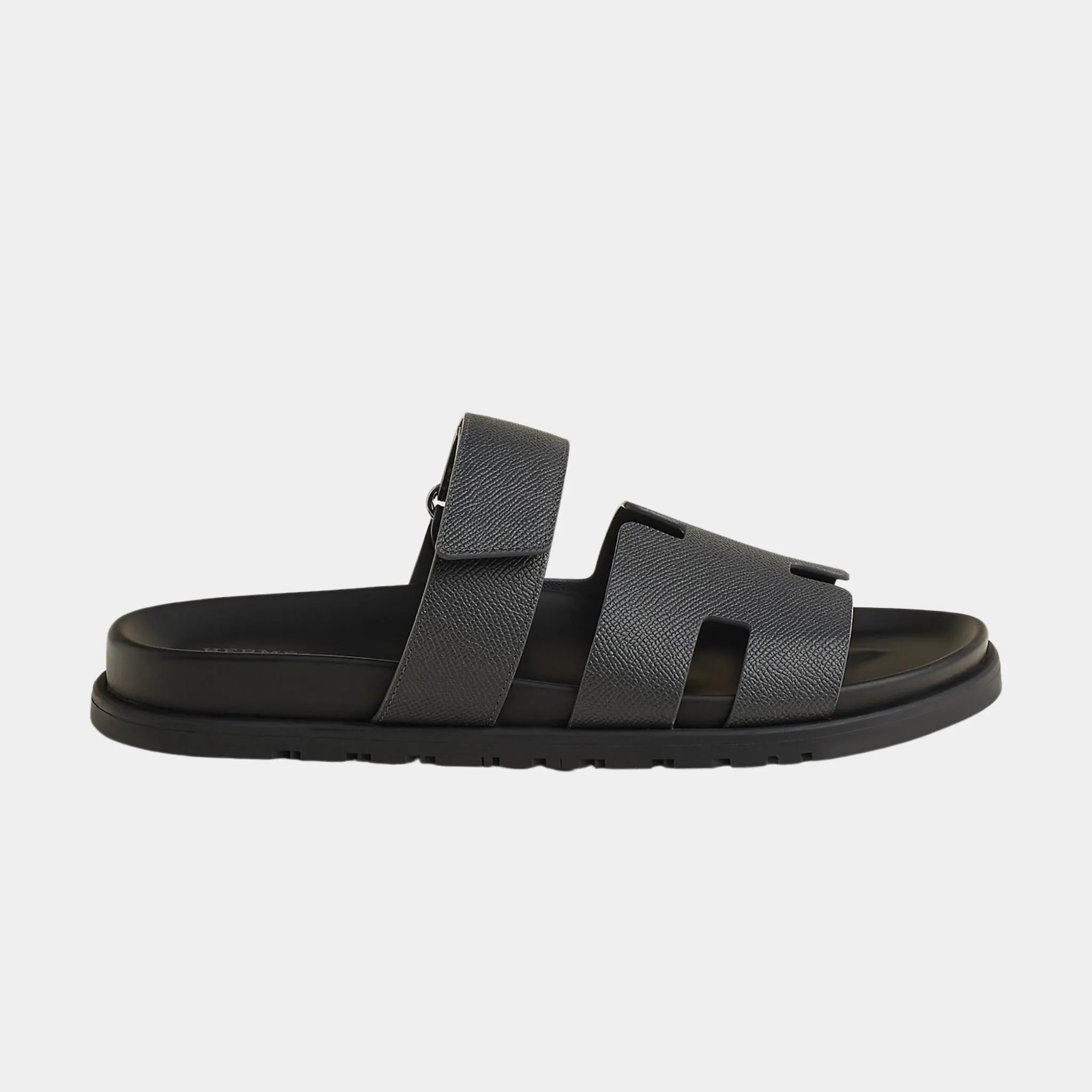 Hermes Chypre Sandal Epsom Men, Gris Orage, Side