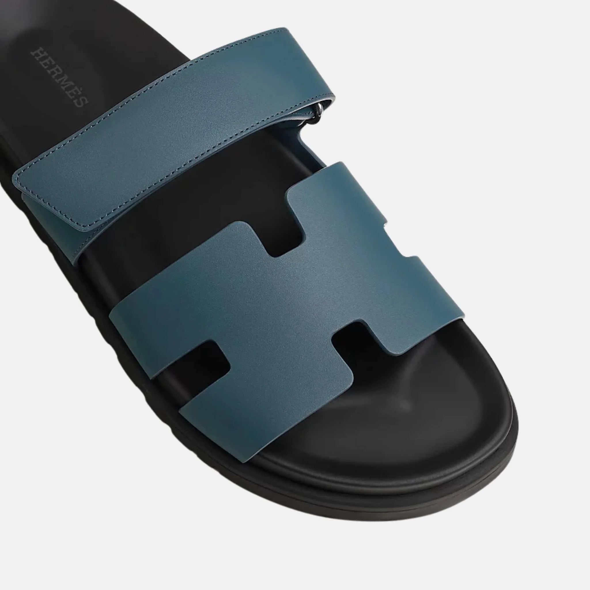 Hermes Chypre Sandals Calfskin Men, Bleu Turquin, Close