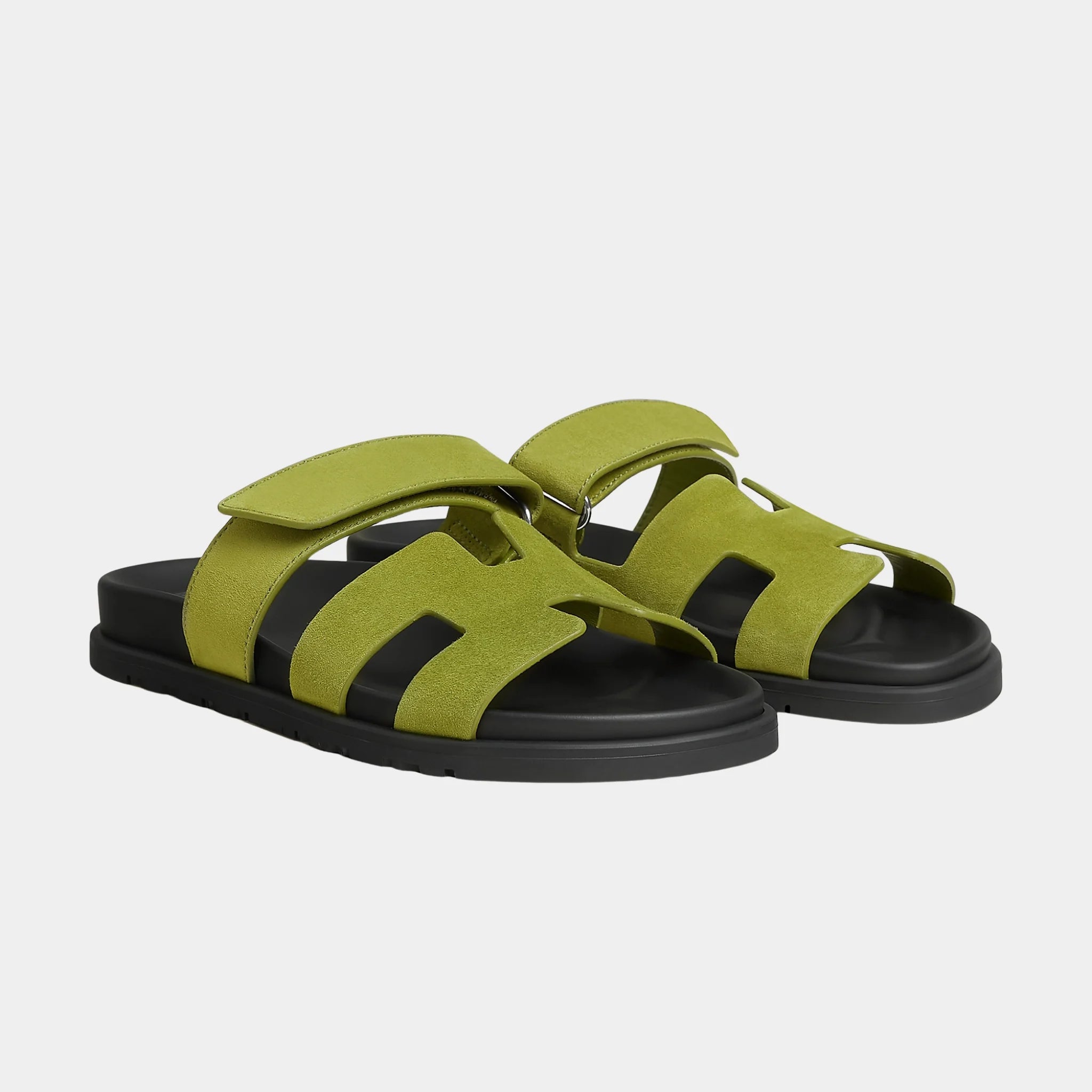 صندل Chypre من جلد الماعز السويدي للنساء