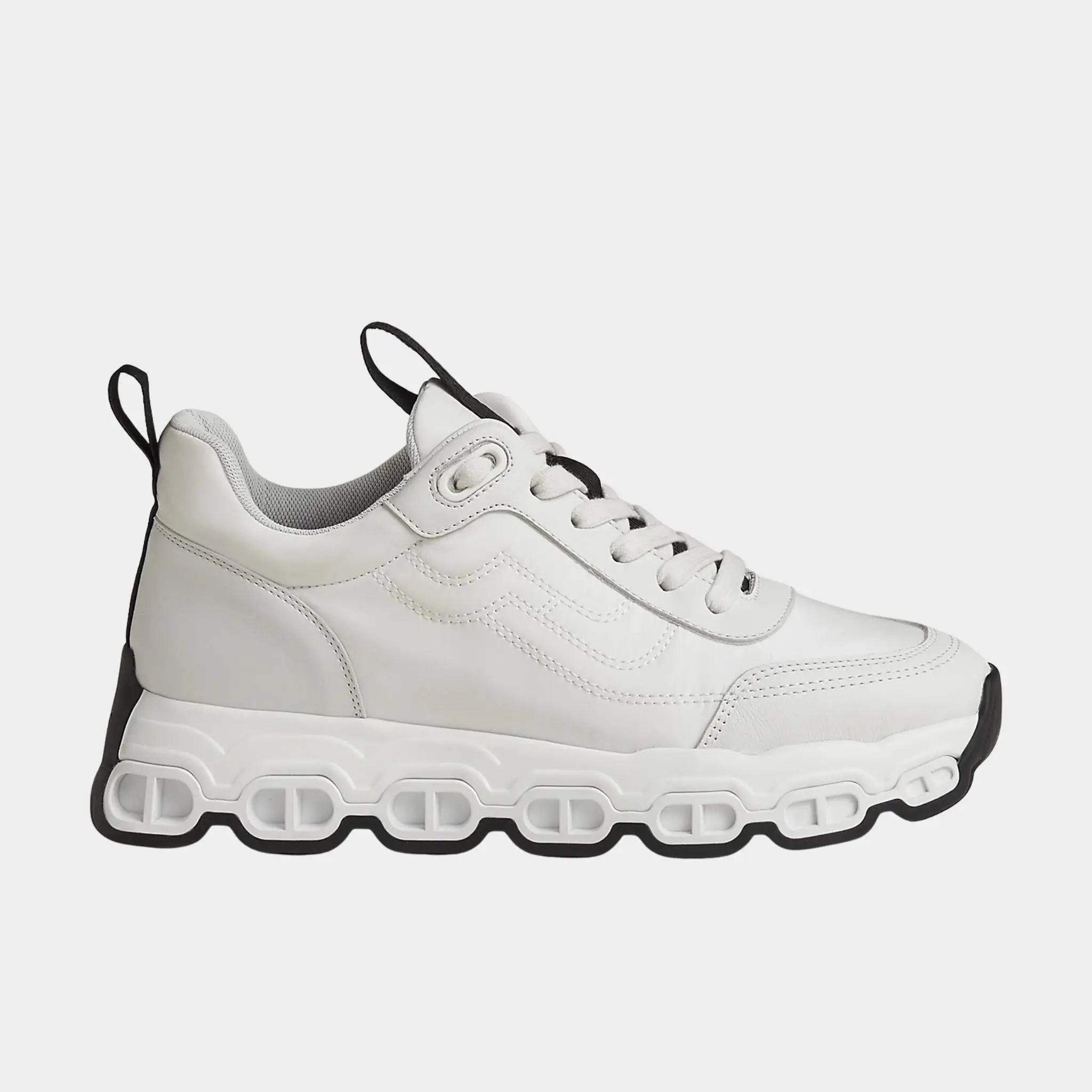 Hermes Impulse Sneakers in Parachute Fabric and Calfskin, Blanc, Side