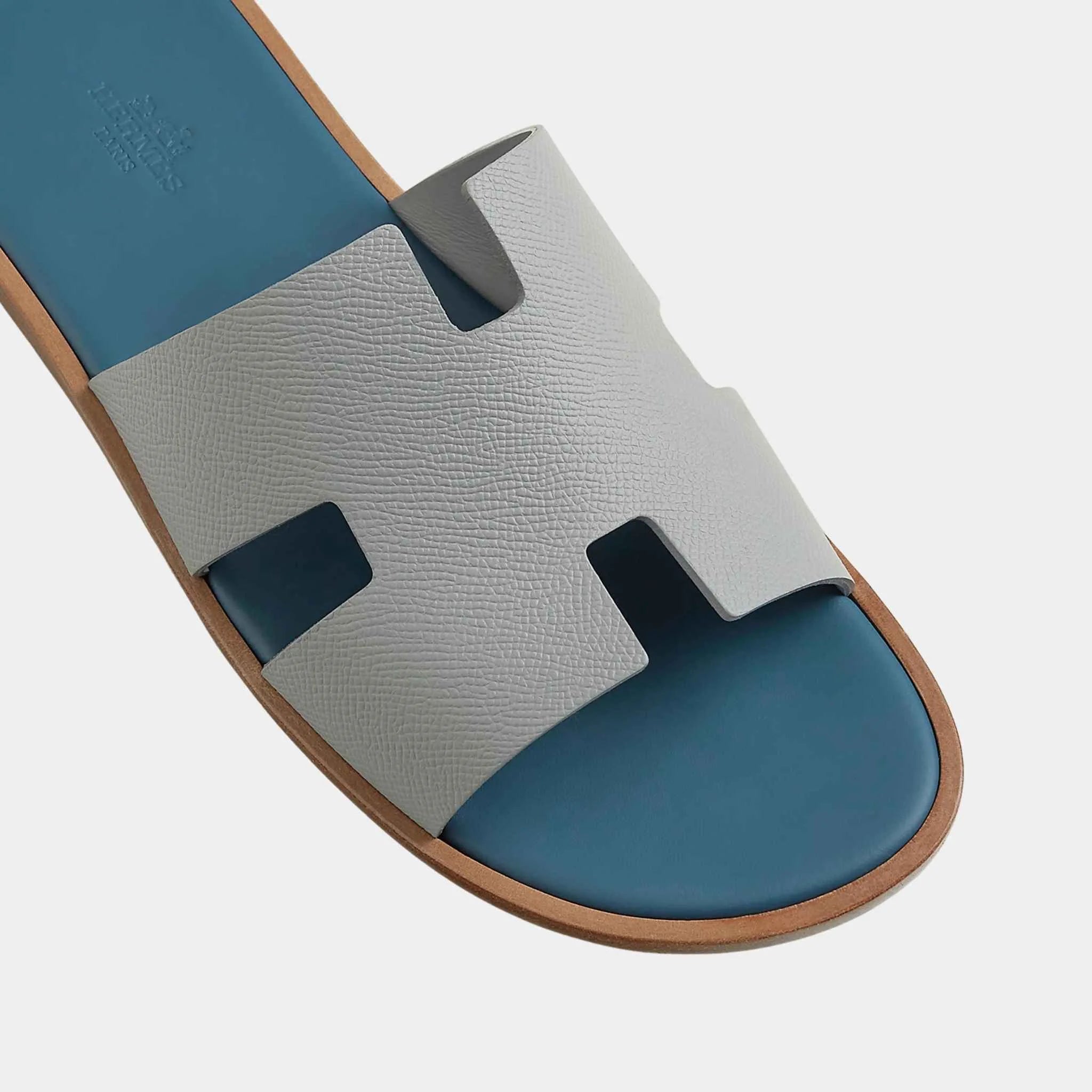 Hermes Izmir Sandal Epsom Calfskin Men, Gris Silex, Bleu Turquin, Top