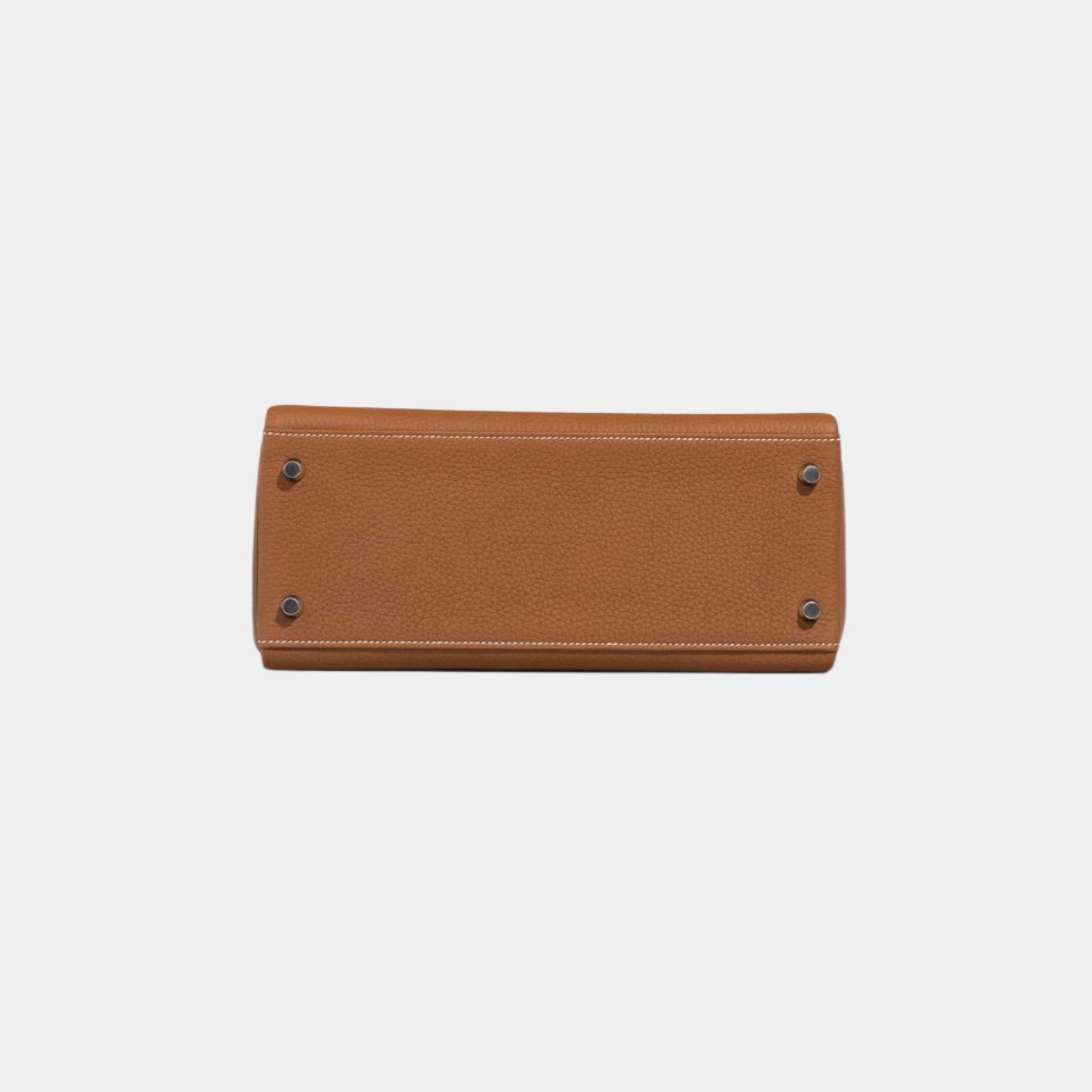 Hermes Kelly 28 Togo Gold PHW, Bottom