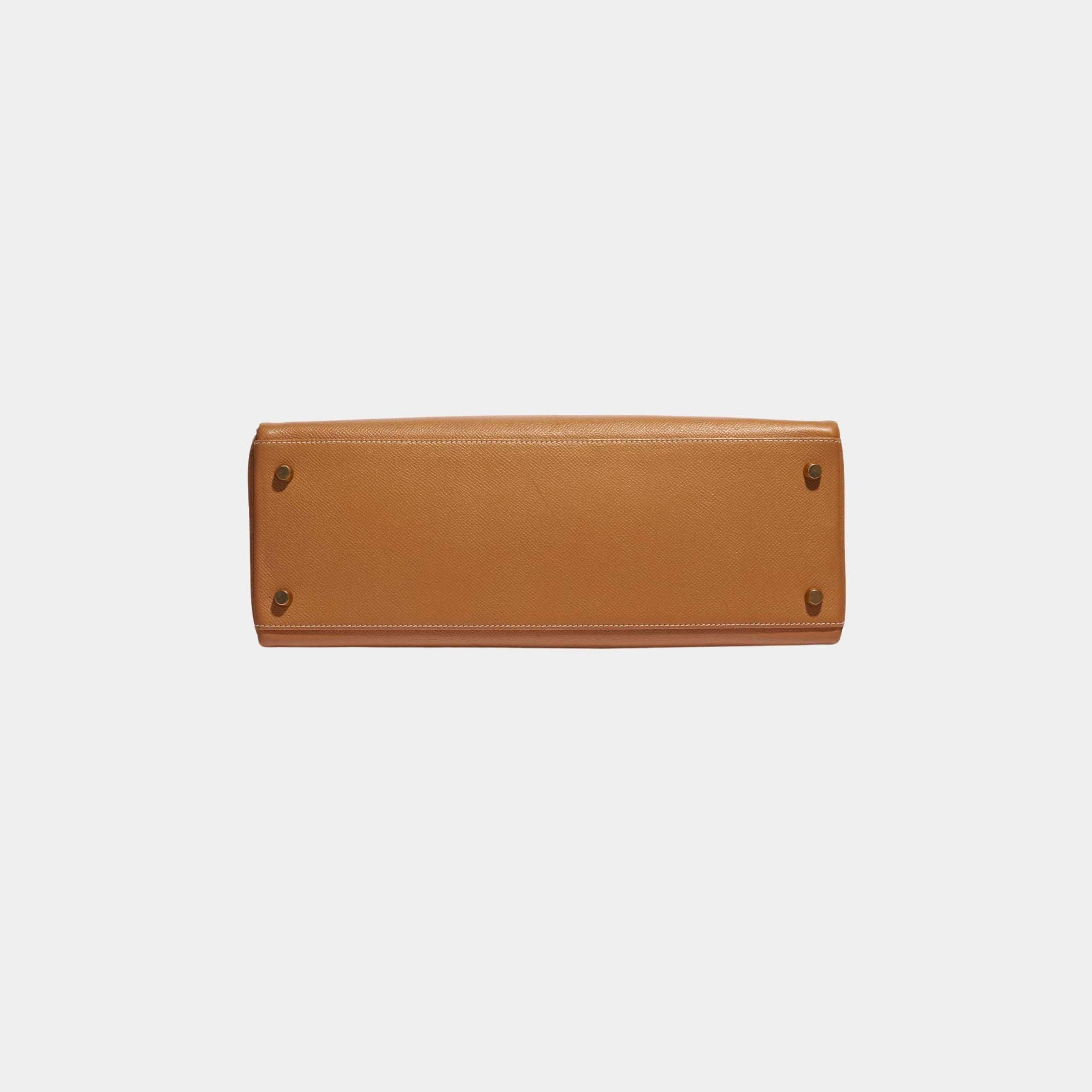 Hermes Kelly 35 Epsom Gold GHW, Bottom
