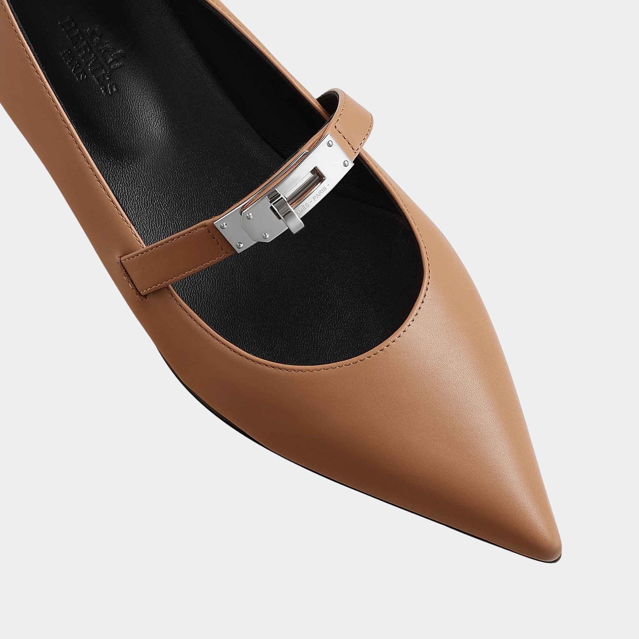 حذاء Kelly Ballerinas من جلد العجل