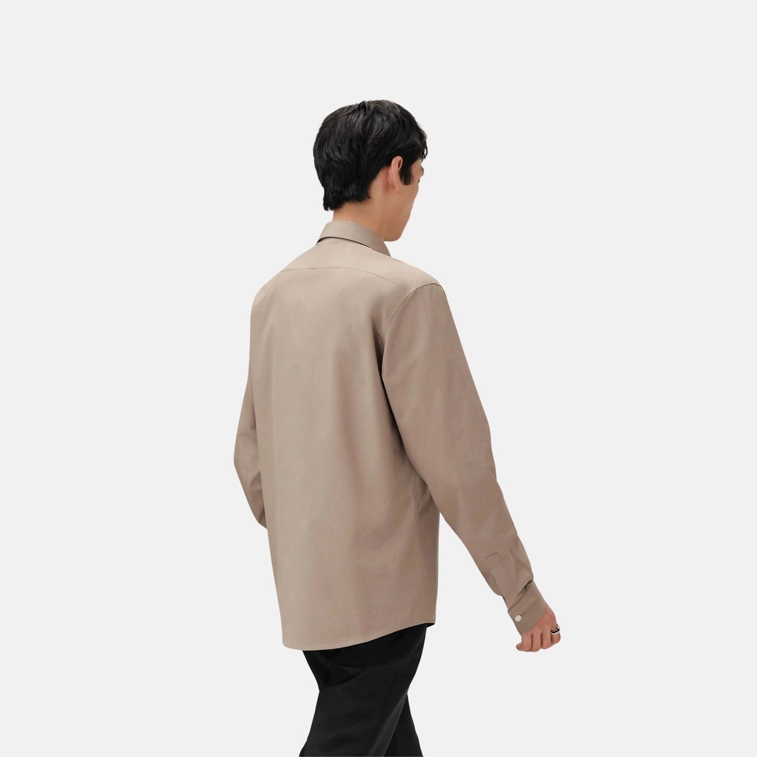 قميص مستقيم القصة