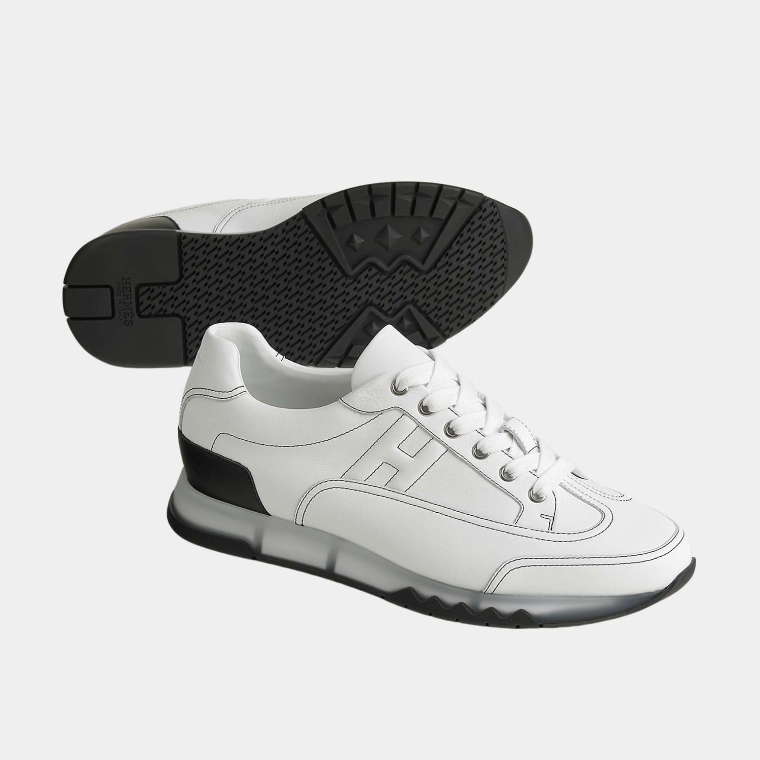 Hermes Trail Sneaker Calfskin, Blanc, Front