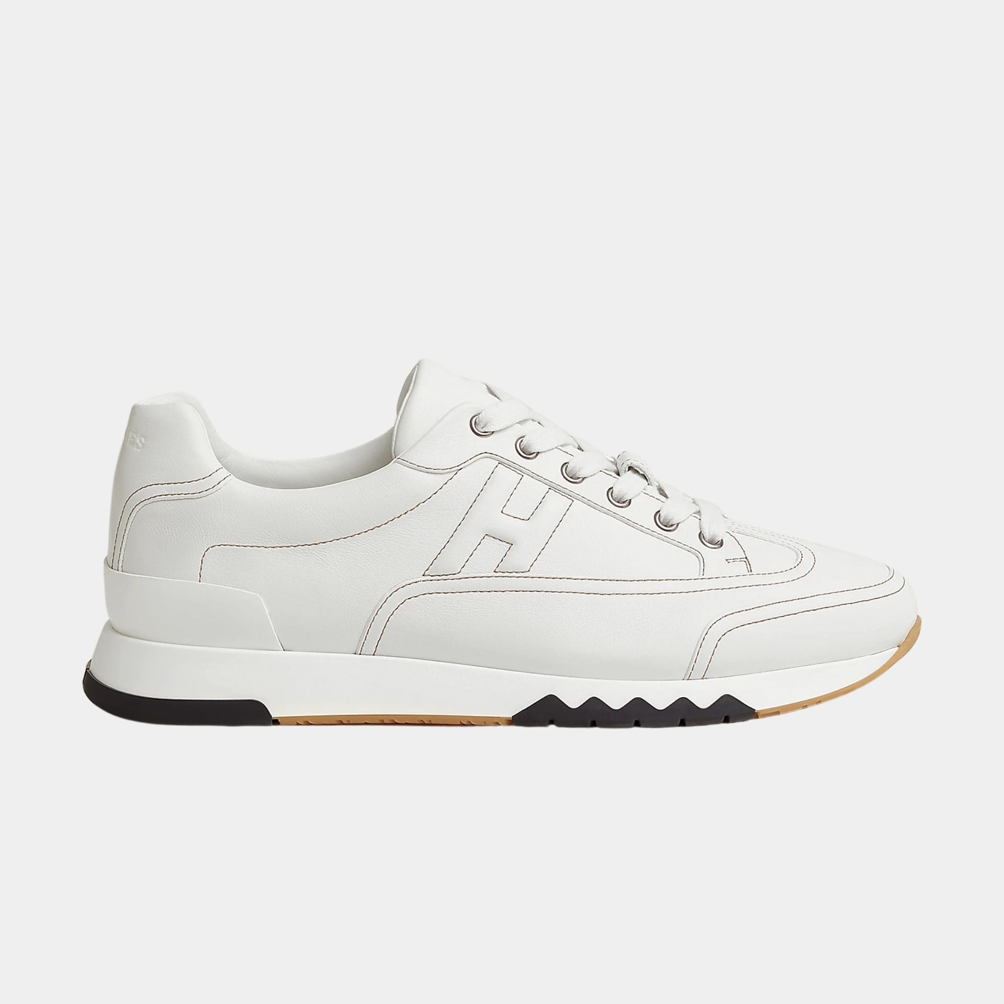 Hermes Trail Sneaker in Calfskin, Blanc, Side
