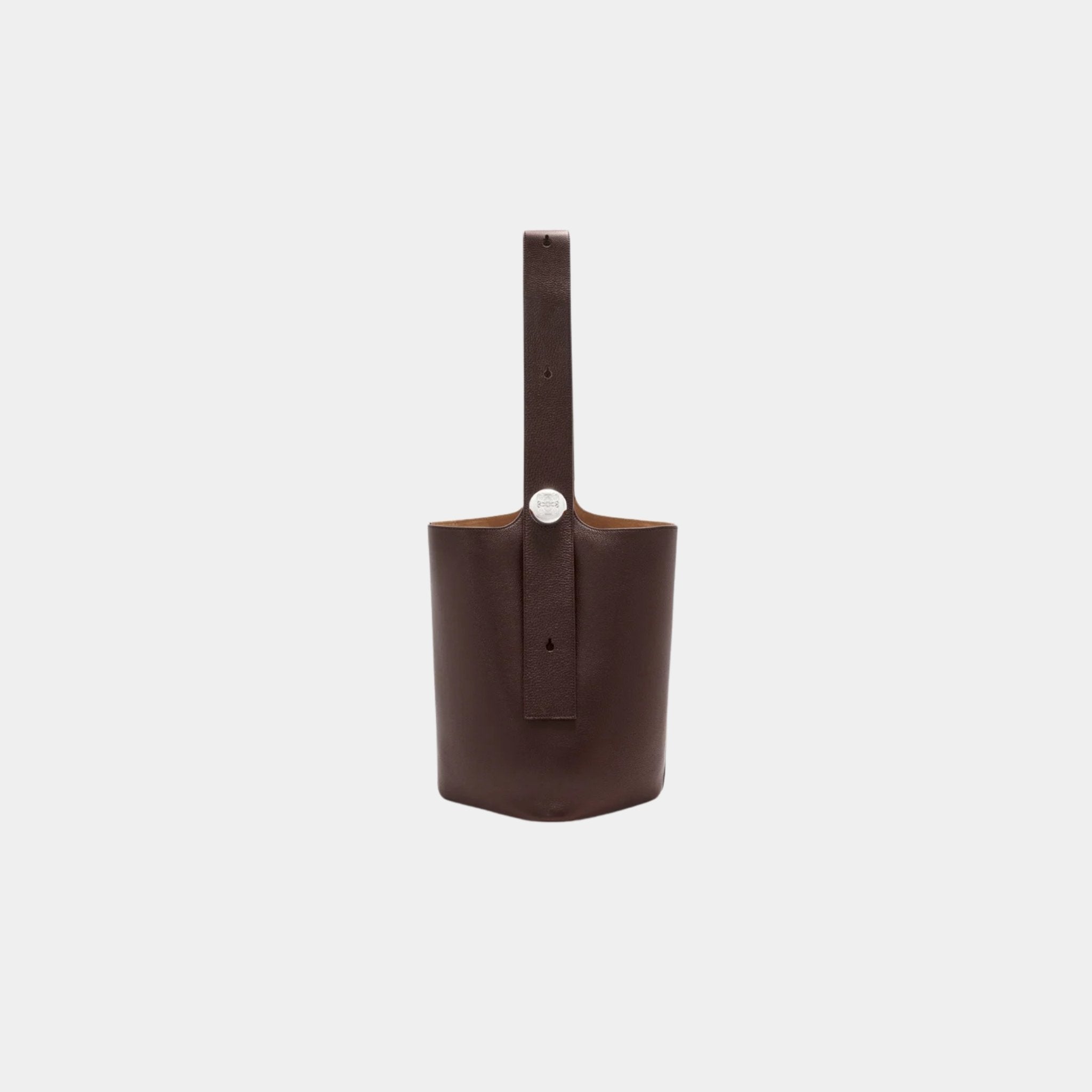 Loewe Large Pebble Bucket In Supple Grained Calfskin, Oxblood, Front