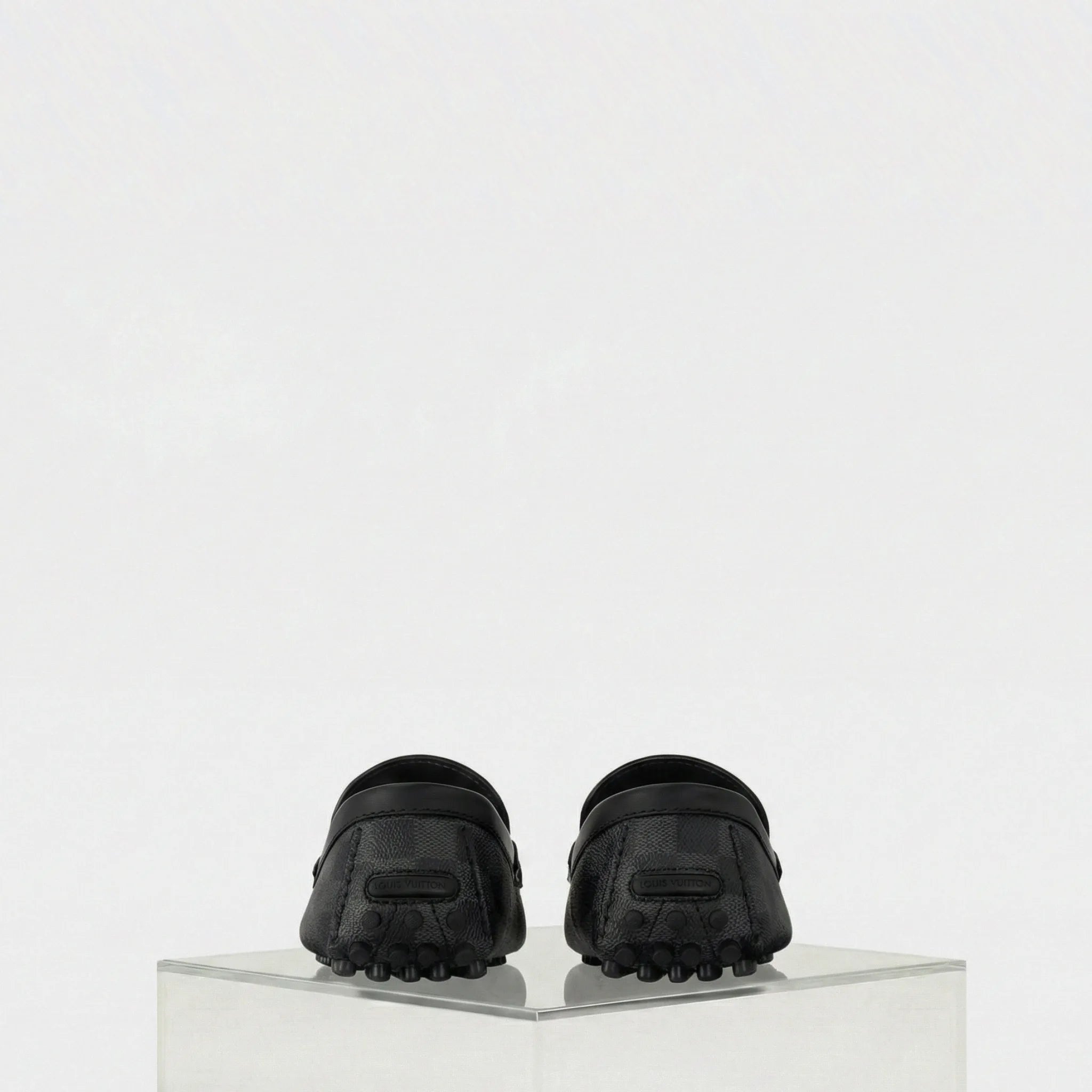 Louis Vuitton Hockenheim Moccasin Damier Graphite Canvas, Back