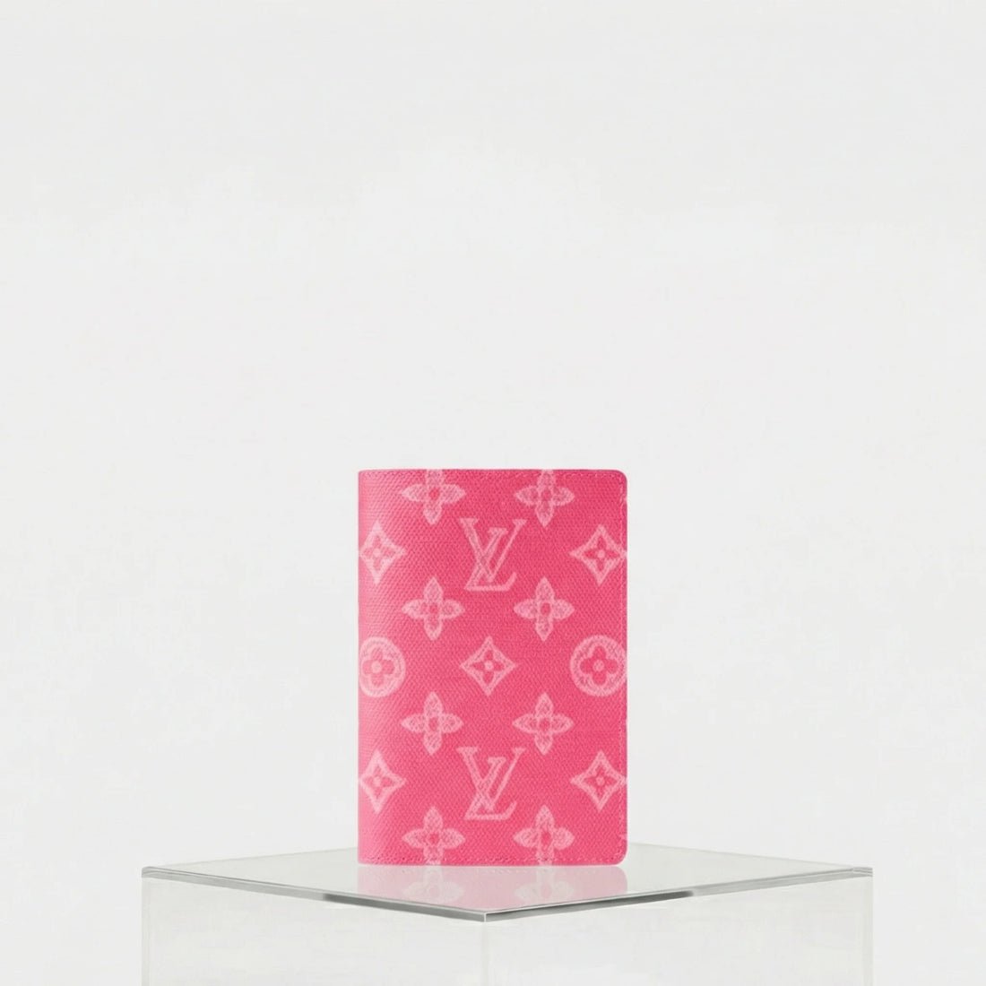 Louis Vuitton Key Pouch Monogram Origine, Rose Buban, Front