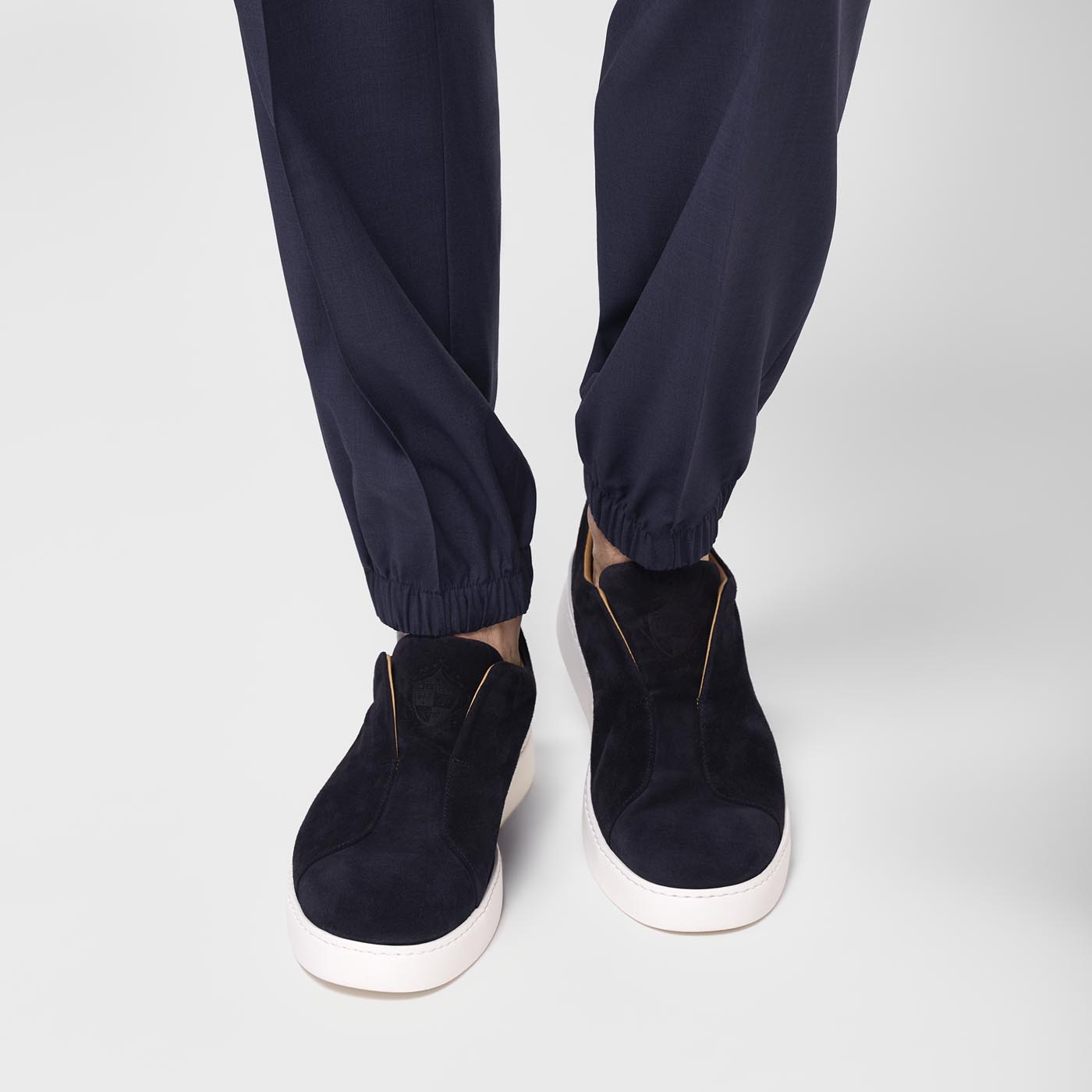 Milan Sneakers Suede Navy , Front