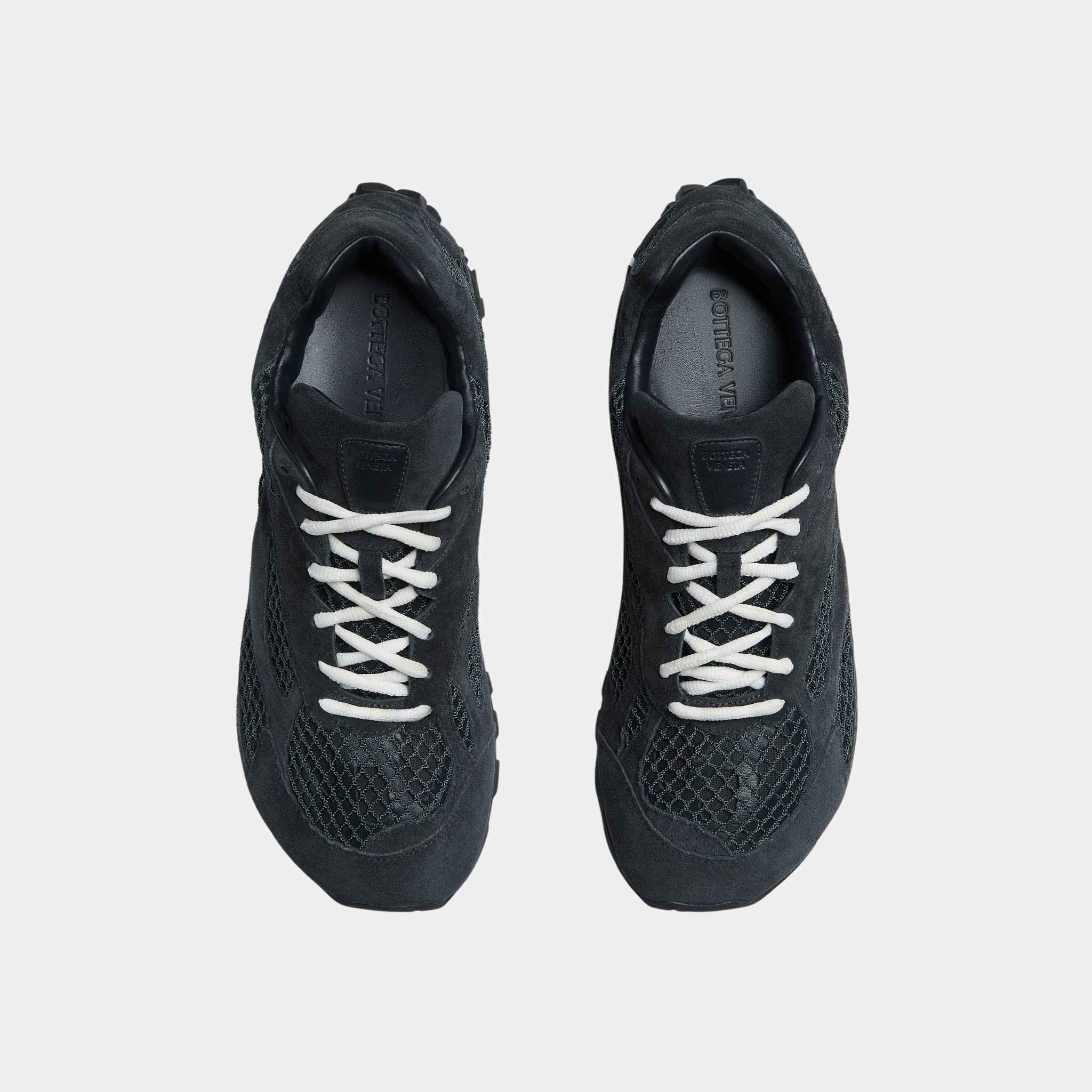 حذاء رياضي Orbit Runner من شامواه وشبك تقني للرجال