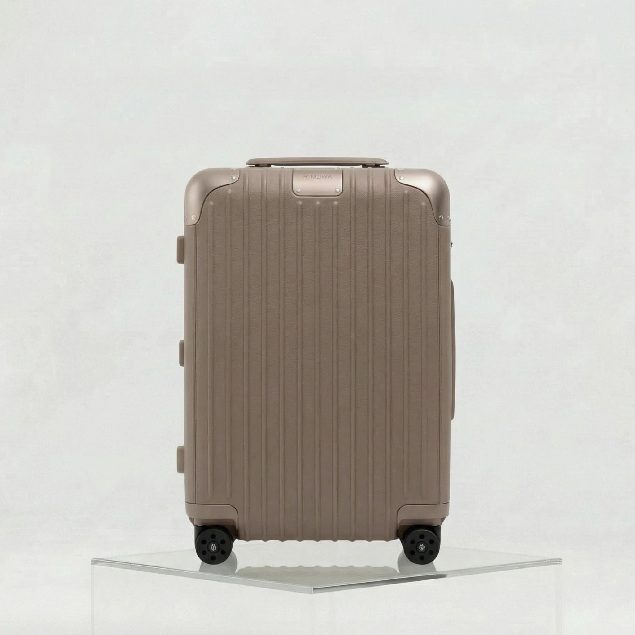 Rimowa Distinct Cabin, Taupe Beige, Front