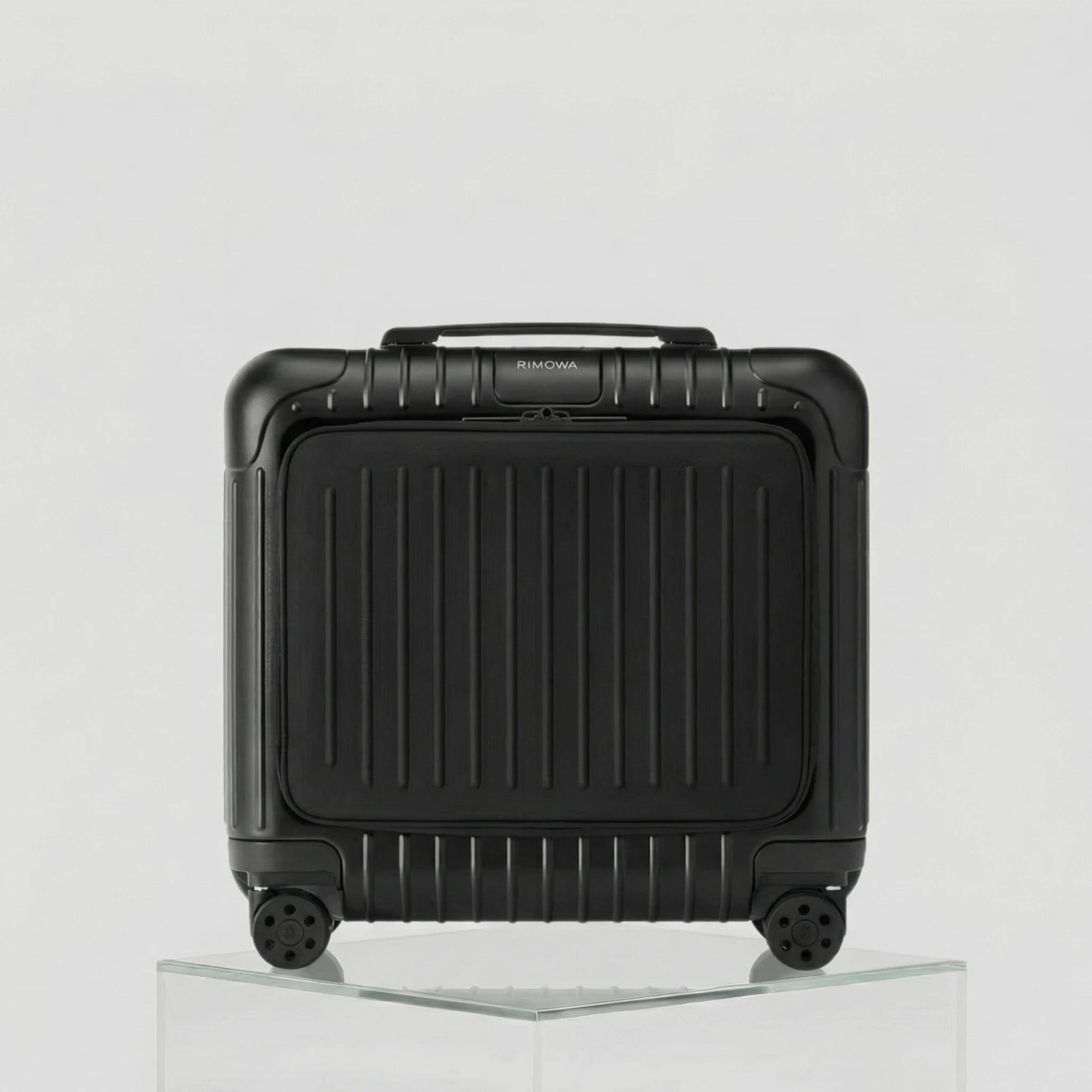 Rimowa Essential Sleeve Compact, Black, Front