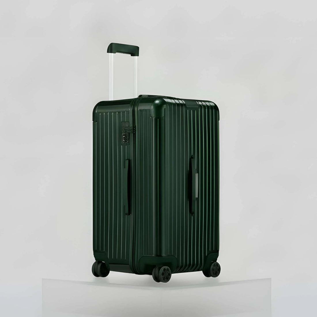 Rimowa Essential Trunk, Green, Full, Studio