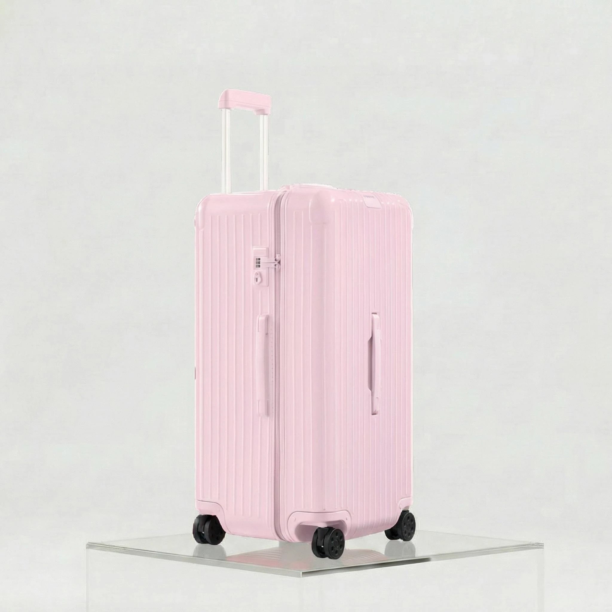 Rimowa Essential Trunk Plus, Ballerina Pink, Studio